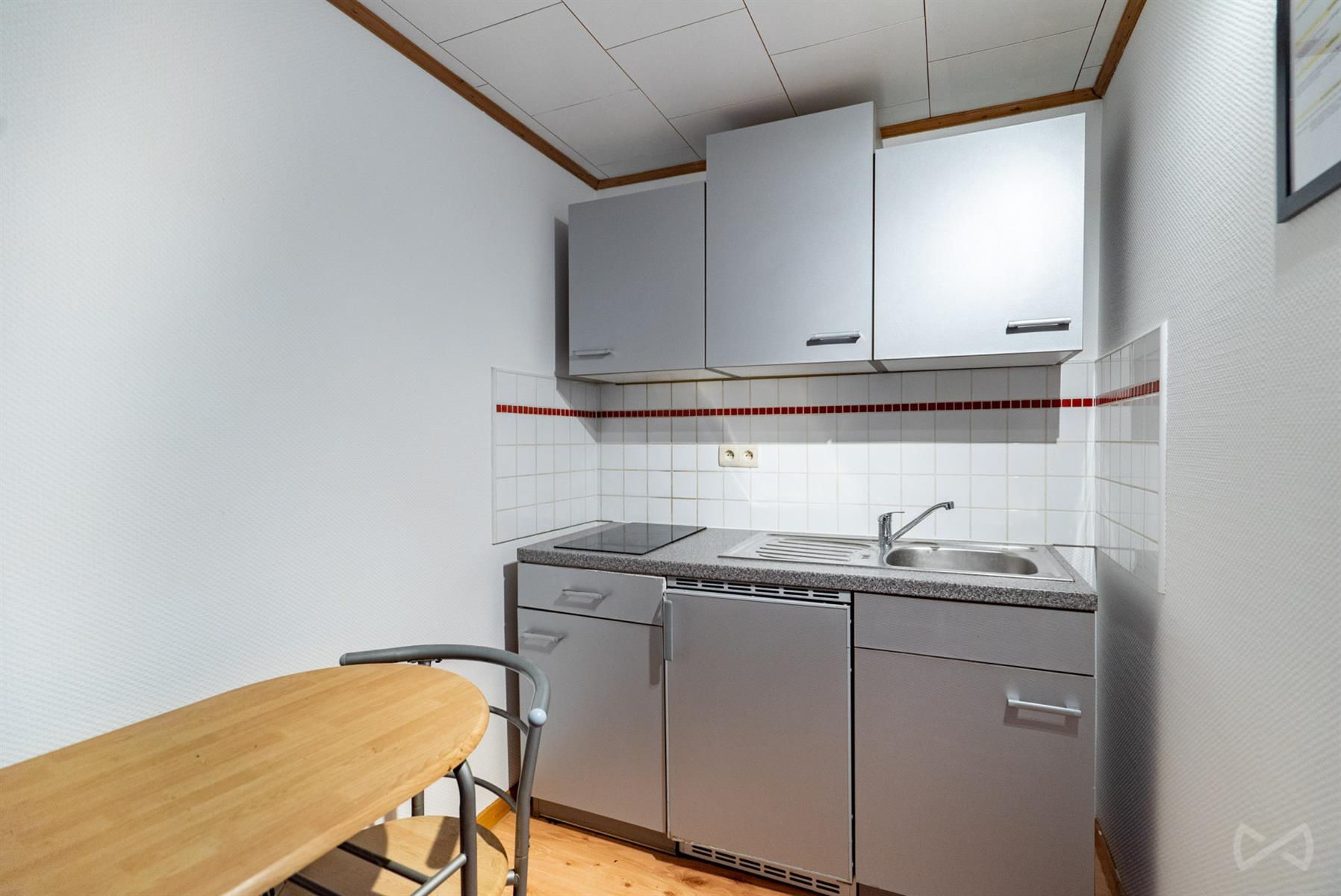 Picture 3 of 4 for Apartment block with three bedrooms in Charleroi