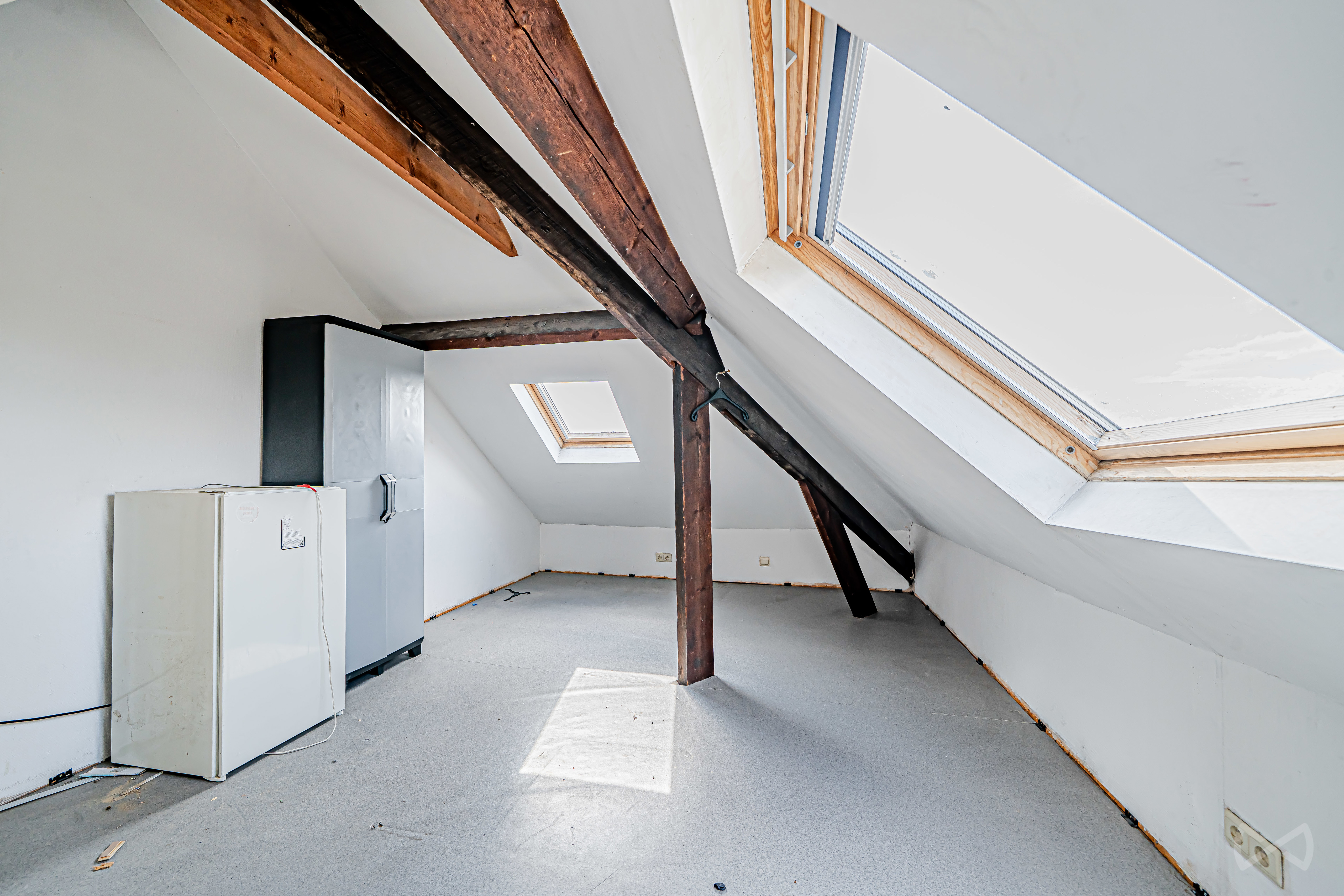 Picture 2 of 4 for Multi-purpose building with 13 bedrooms in Trazegnies