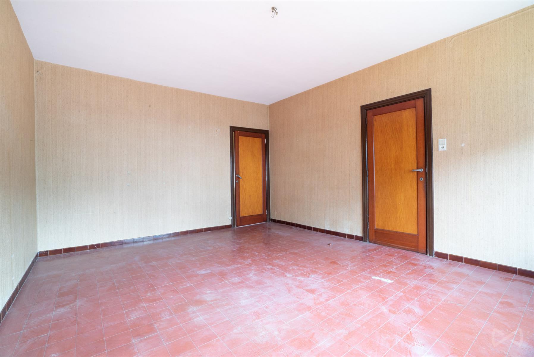 Picture 1 of 4 for House with four bedrooms in Couillet