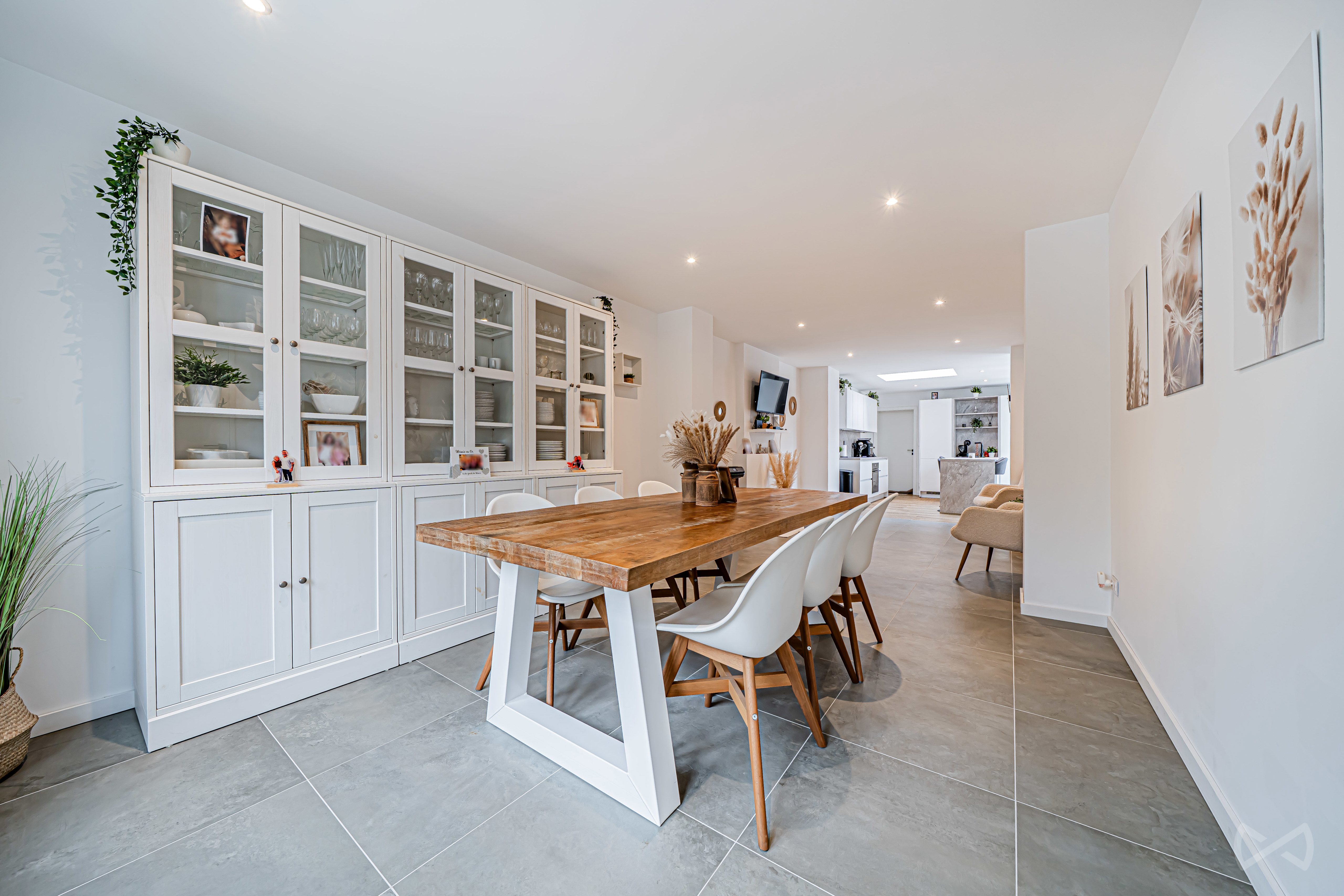 Picture 3 of 4 for House with five bedrooms in Lens-saint-servais
