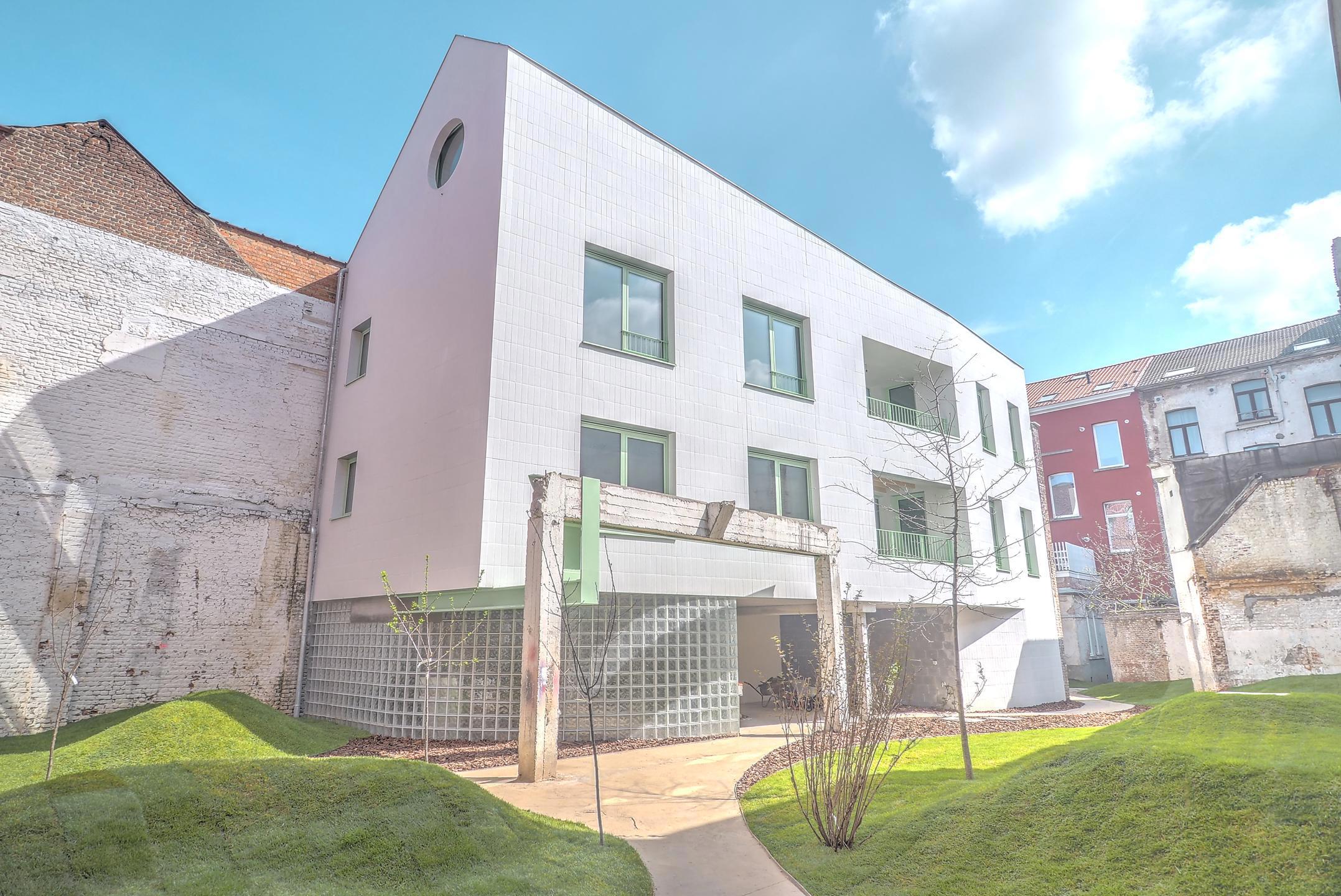 Picture 3 of 4 for Flat in Molenbeek-Saint-Jean