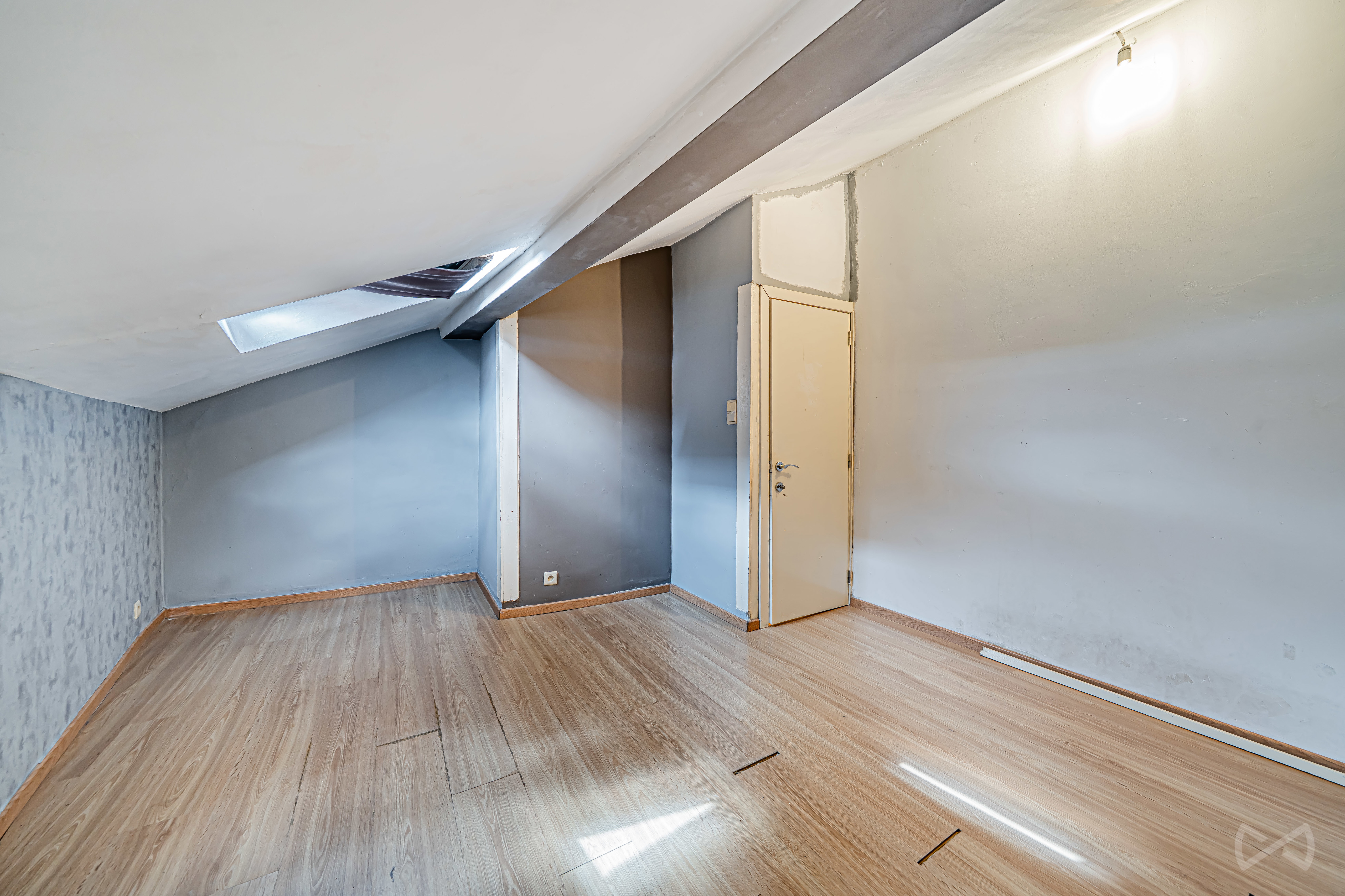 Picture 1 of 4 for House with one bedroom in Liège