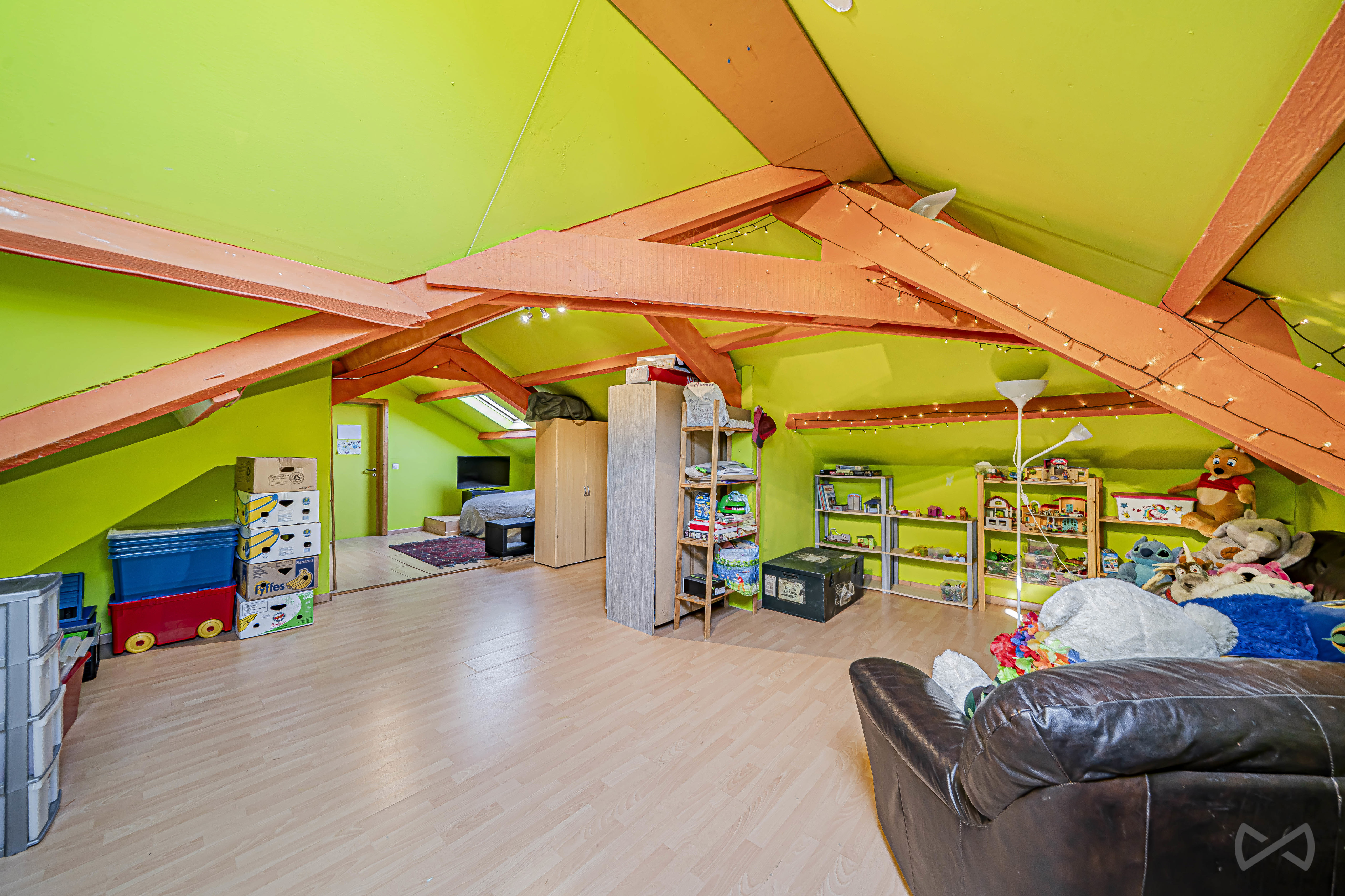 Picture 1 of 4 for Villa with five bedrooms in Braine-le-Comte