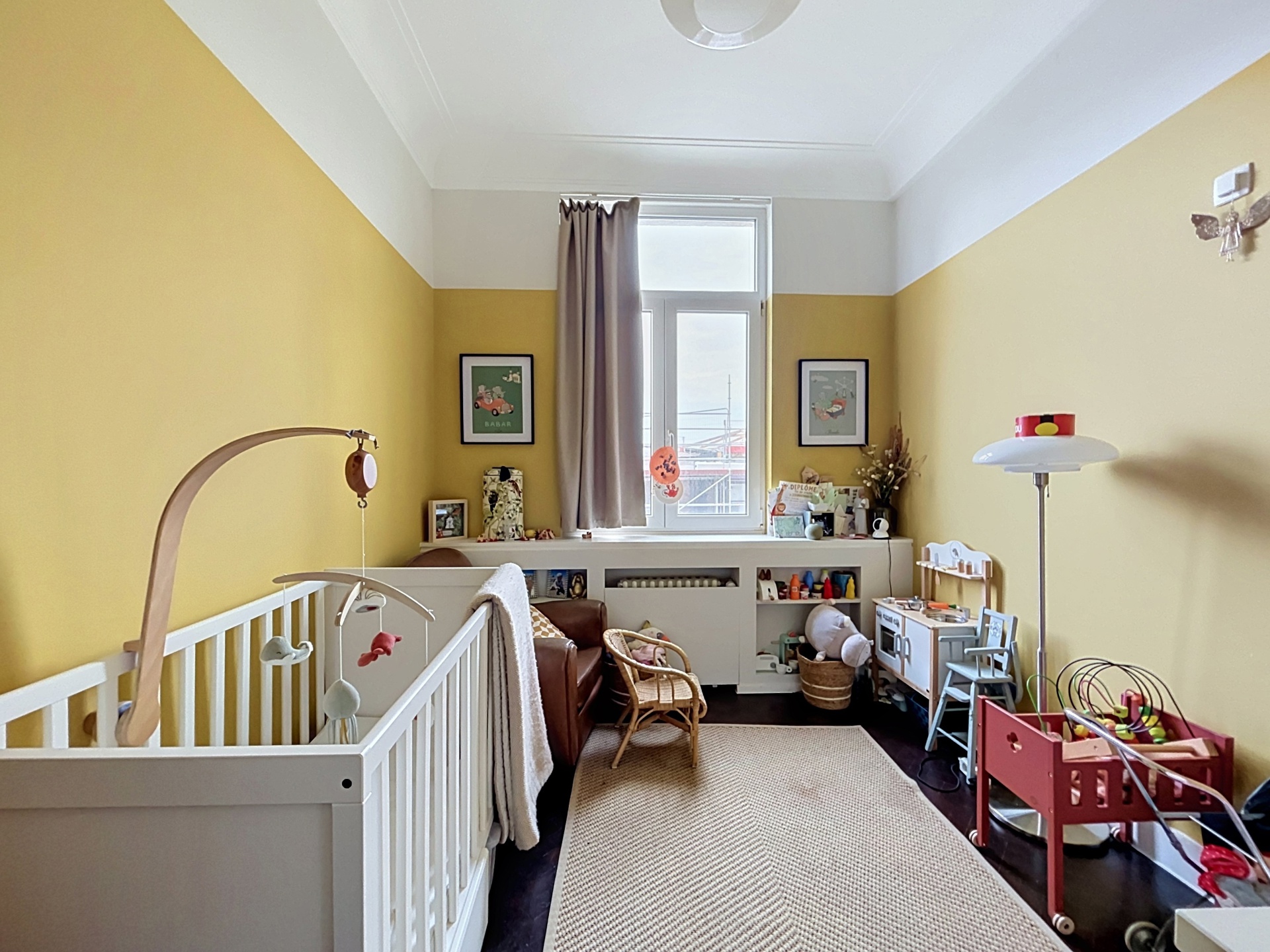 Picture 1 of 4 for Flat with three bedrooms in Ixelles