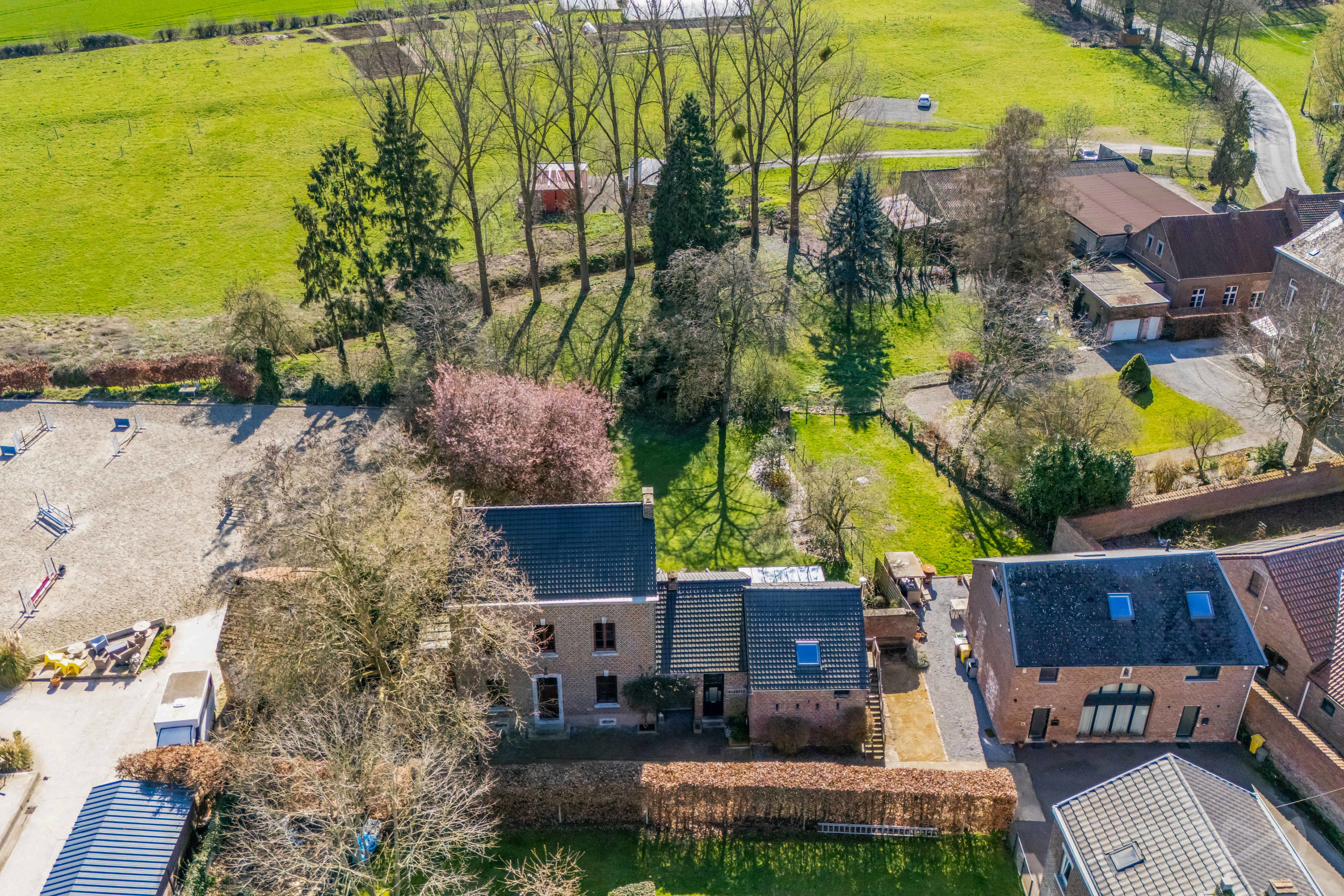 Photo 3 sur 4 pour Villa de sept chambres à Faimes