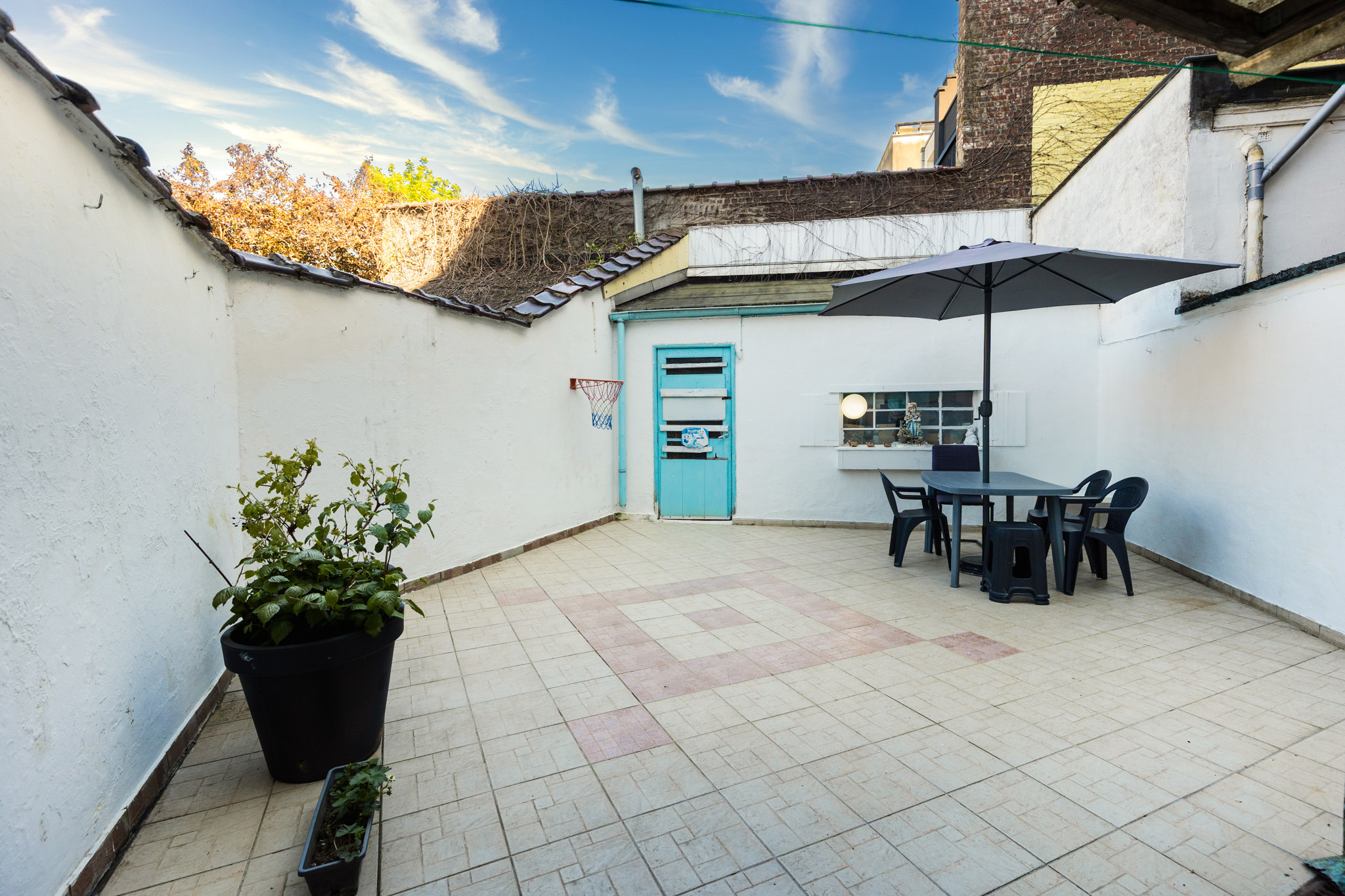 Picture 1 of 2 for Duplex with two bedrooms in Schaerbeek