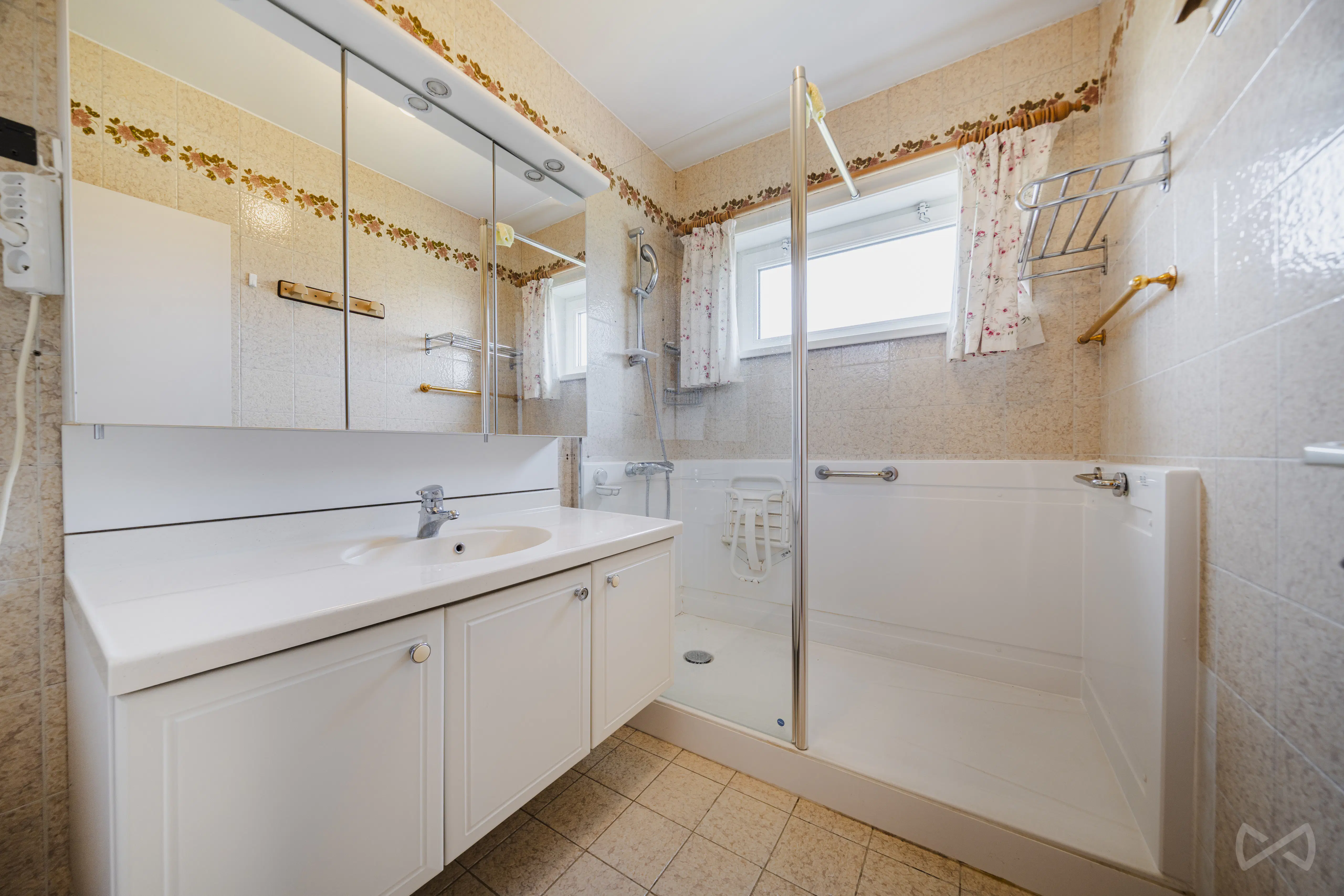 Picture 2 of 4 for Villa with three bedrooms in Gerpinnes