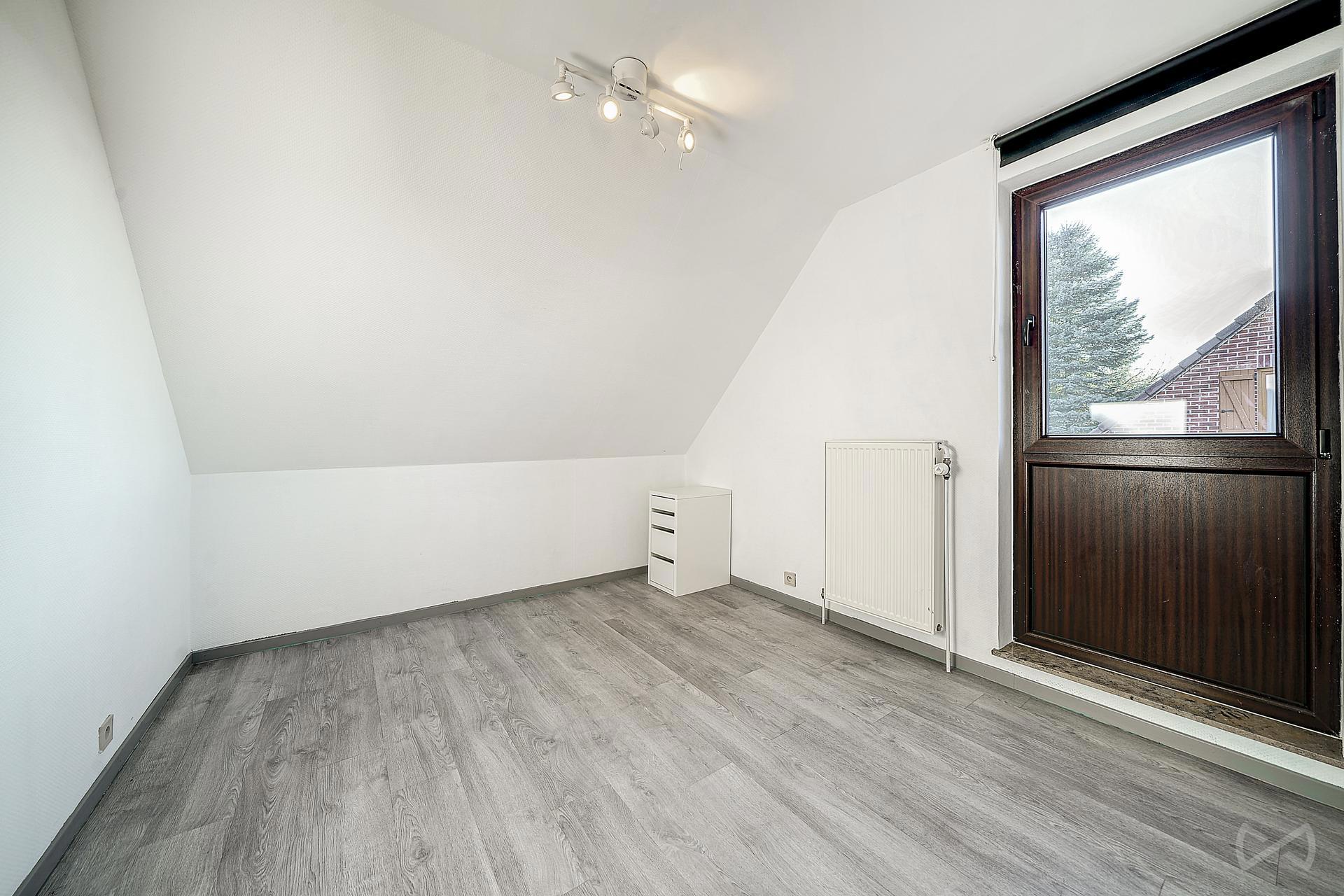 Picture 4 of 4 for House with four bedrooms in Beaufays