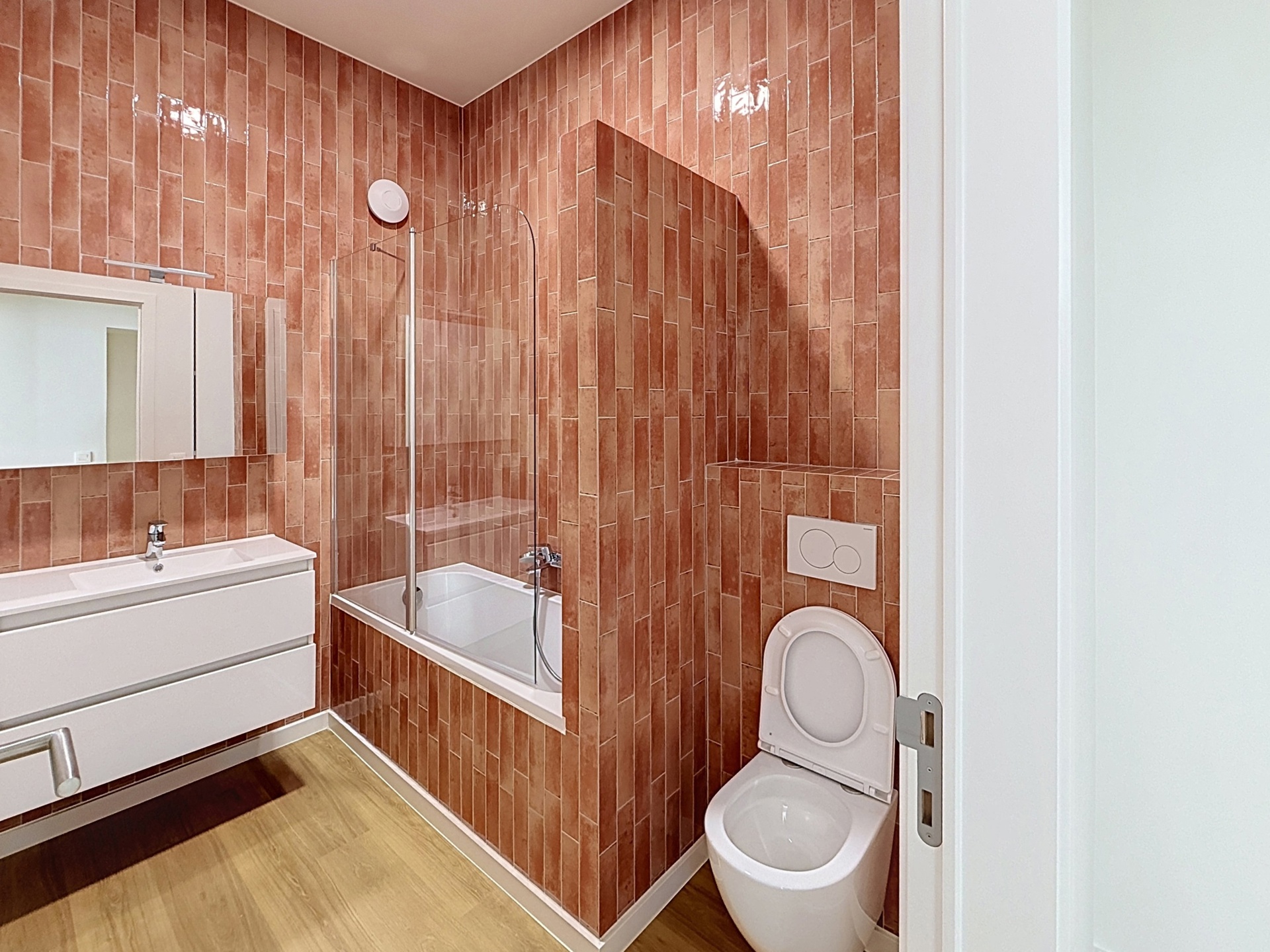Picture 4 of 4 for Flat with two bedrooms in Ath