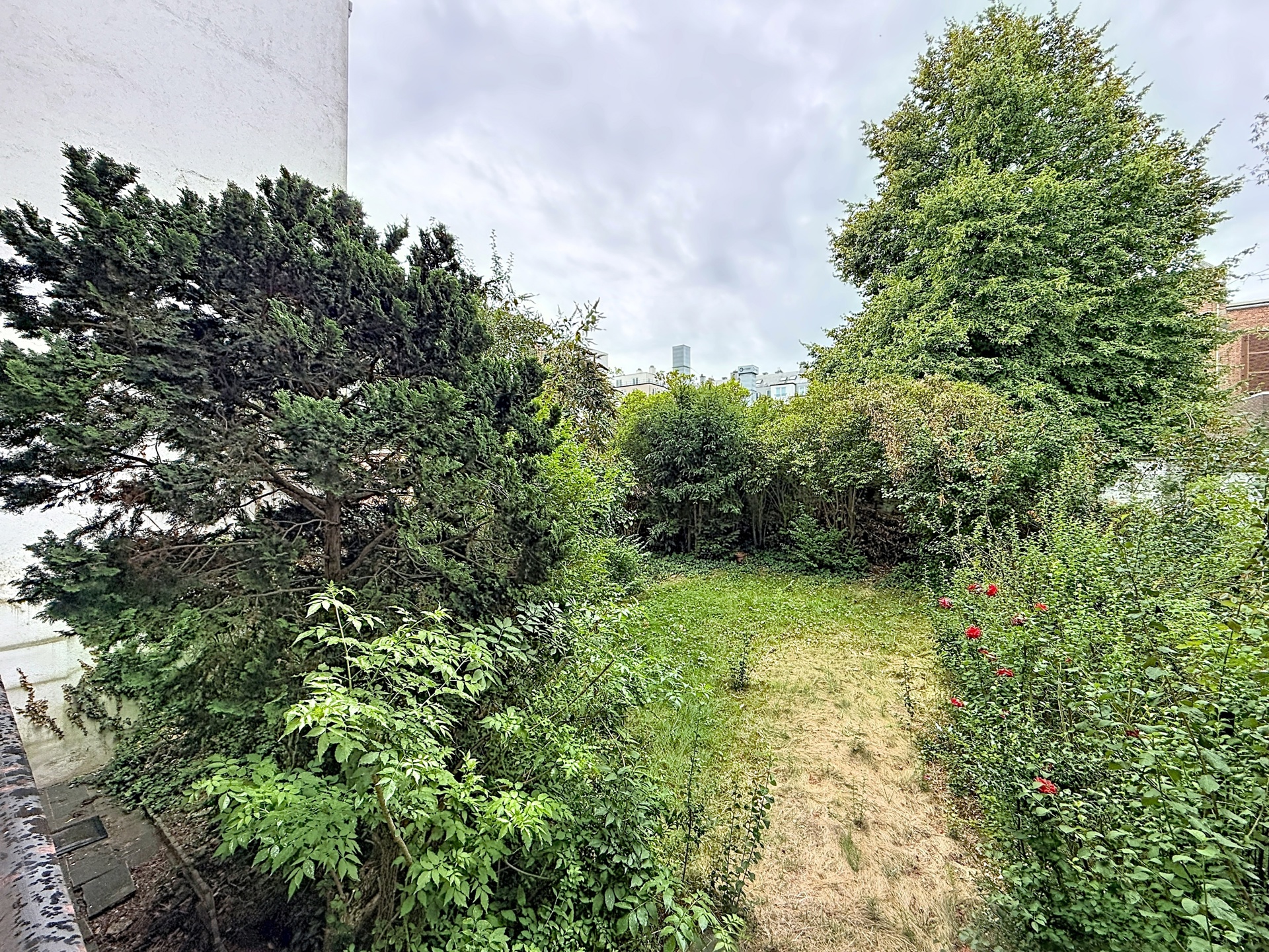 Foto 4 van 4 van Gelijkvloerse verdieping met twee slaapkamers in Etterbeek