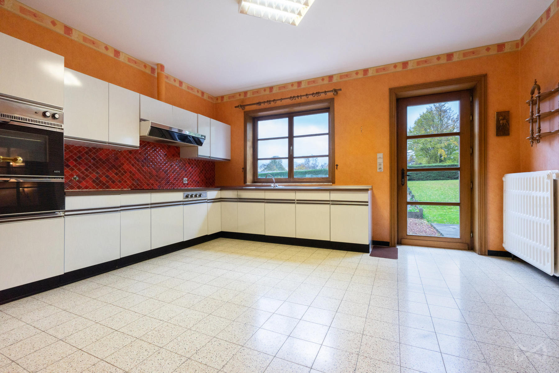 Picture 2 of 4 for House with five bedrooms in Forges
