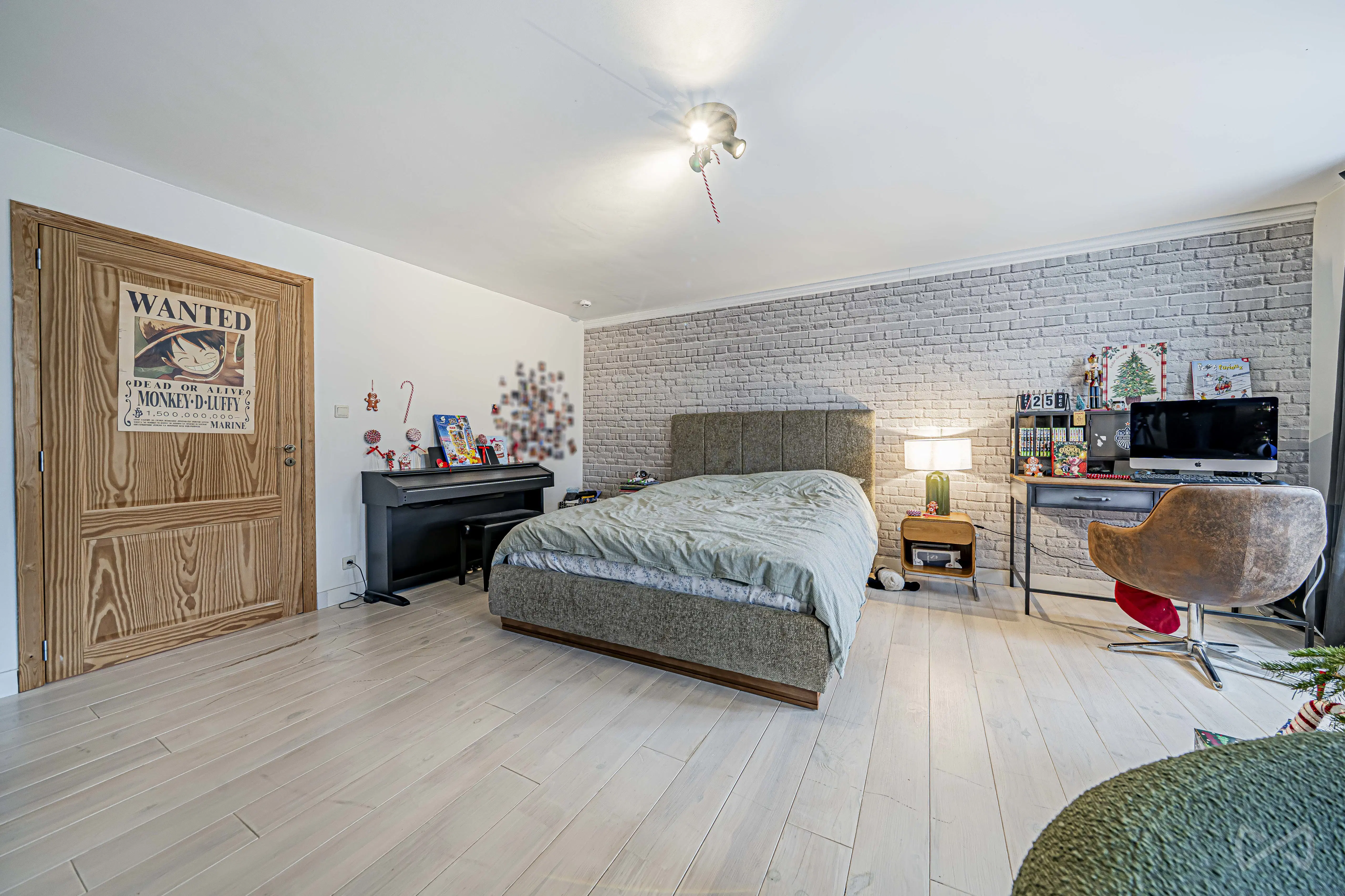 Photo 2 sur 4 pour Bien exceptionnel de cinq chambres à Orp-le-grand