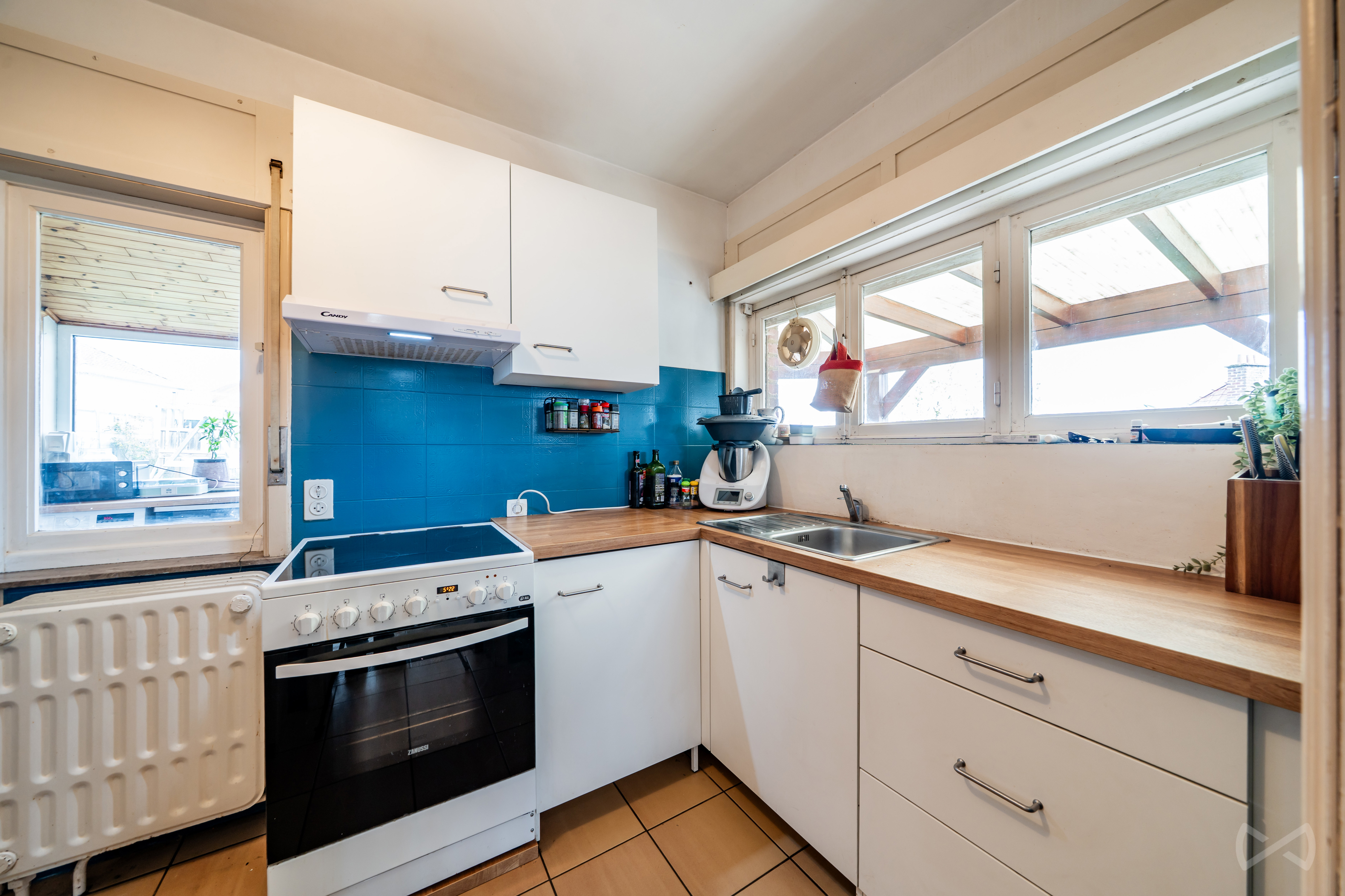 Picture 3 of 4 for Villa with three bedrooms in Court-saint-Étienne
