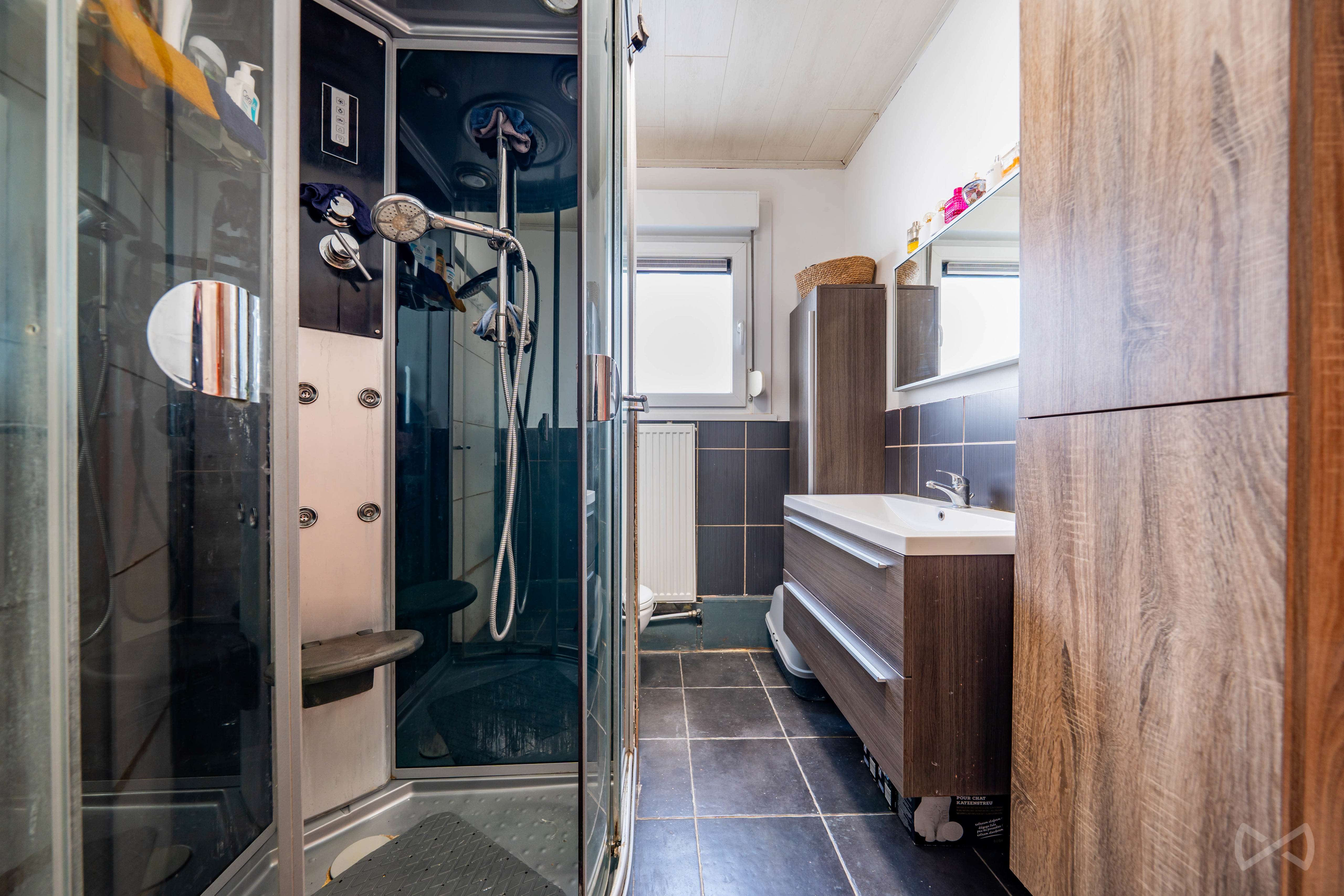 Picture 1 of 4 for Villa with three bedrooms in Couillet