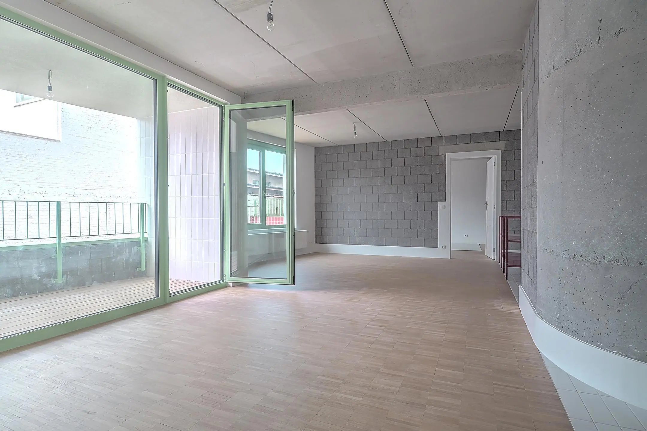 Picture 2 of 3 for Flat in Molenbeek-Saint-Jean