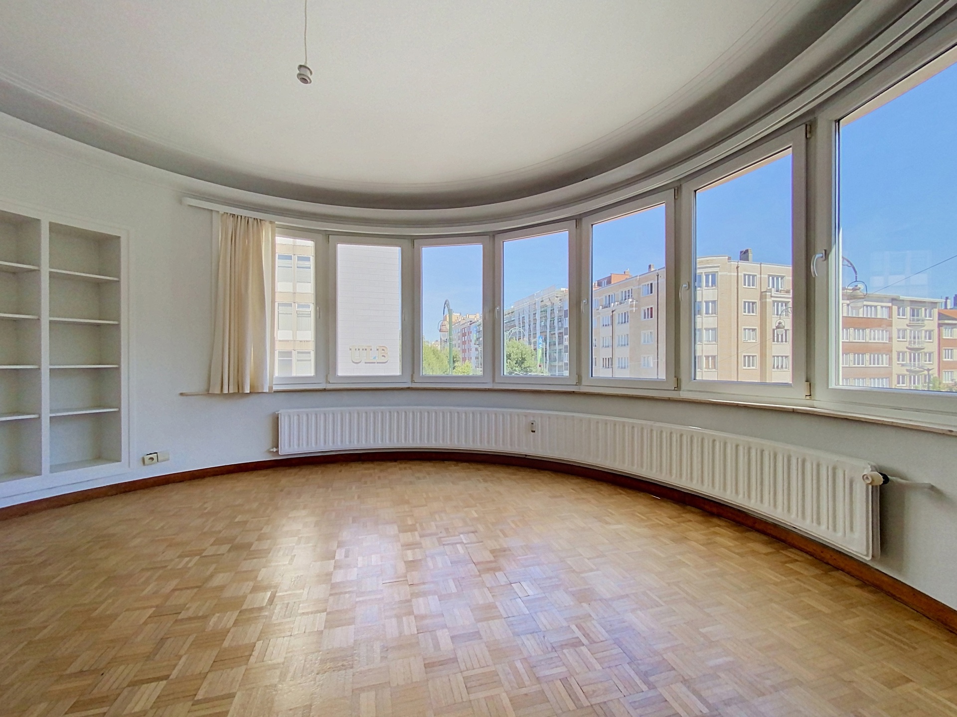 Foto 1 van 5 van Appartement met één slaapkamer in Ixelles