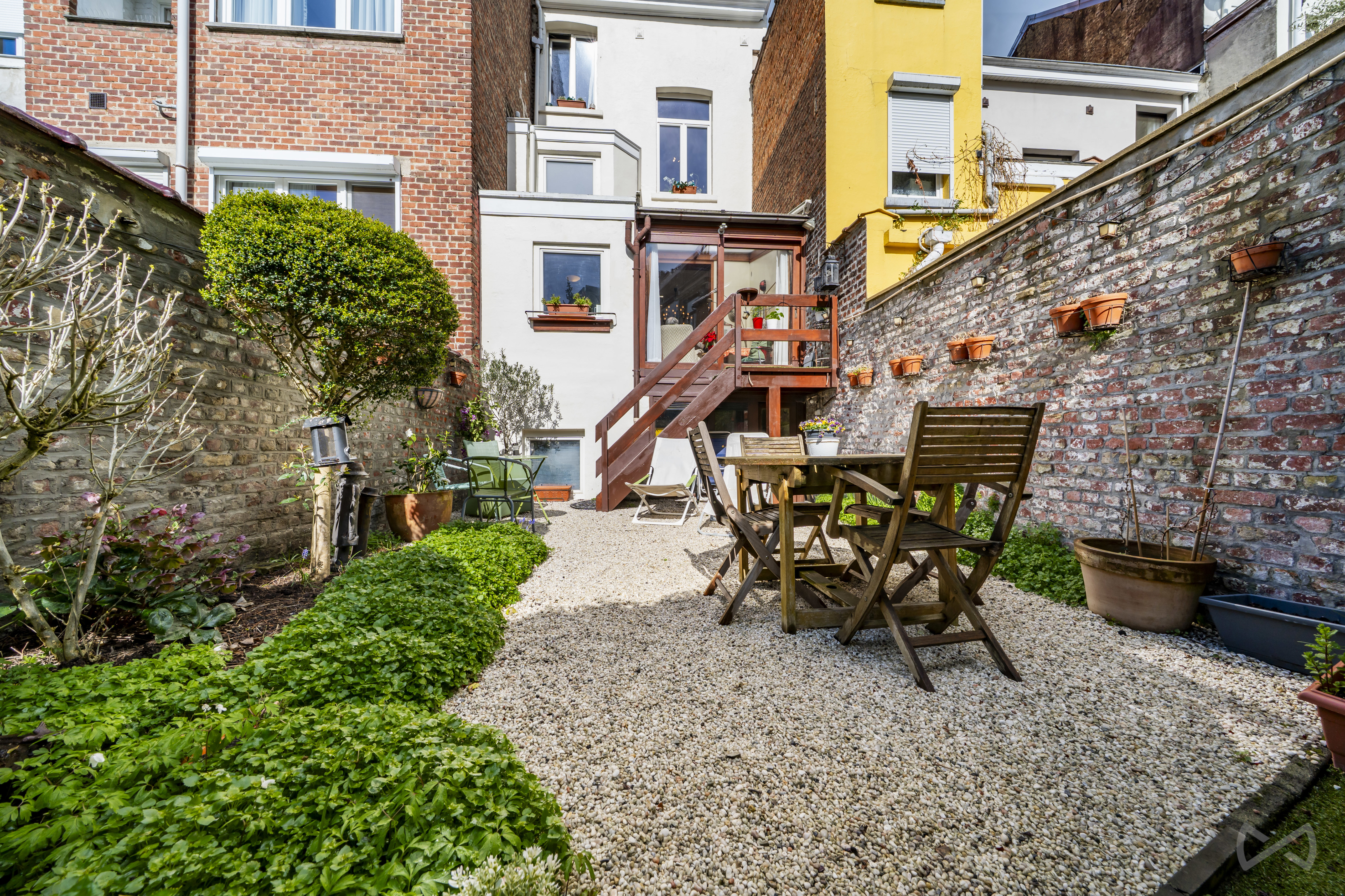 Photo 1 sur 2 pour Maison de quatre chambres à Ixelles