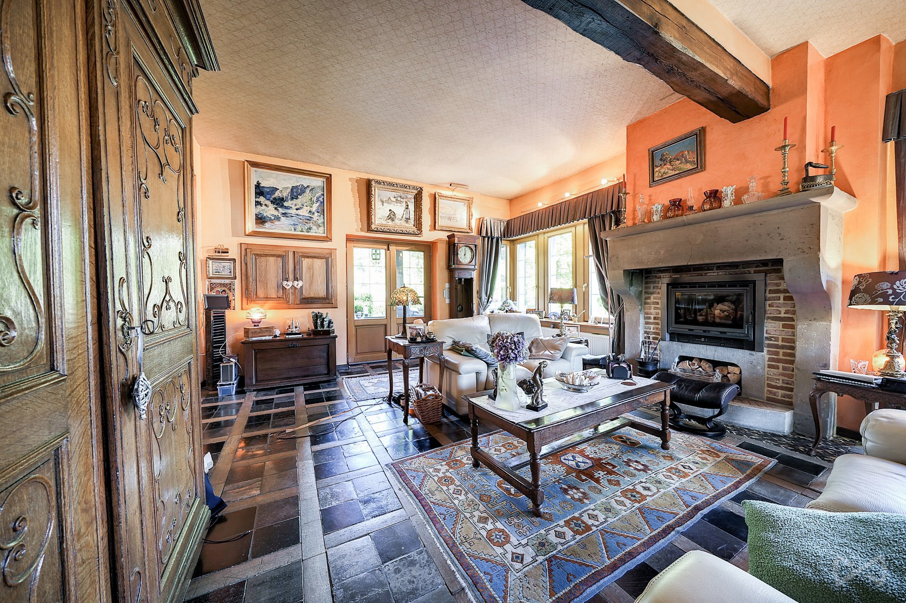 Picture 1 of 4 for House with five bedrooms in Sougné-remouchamps