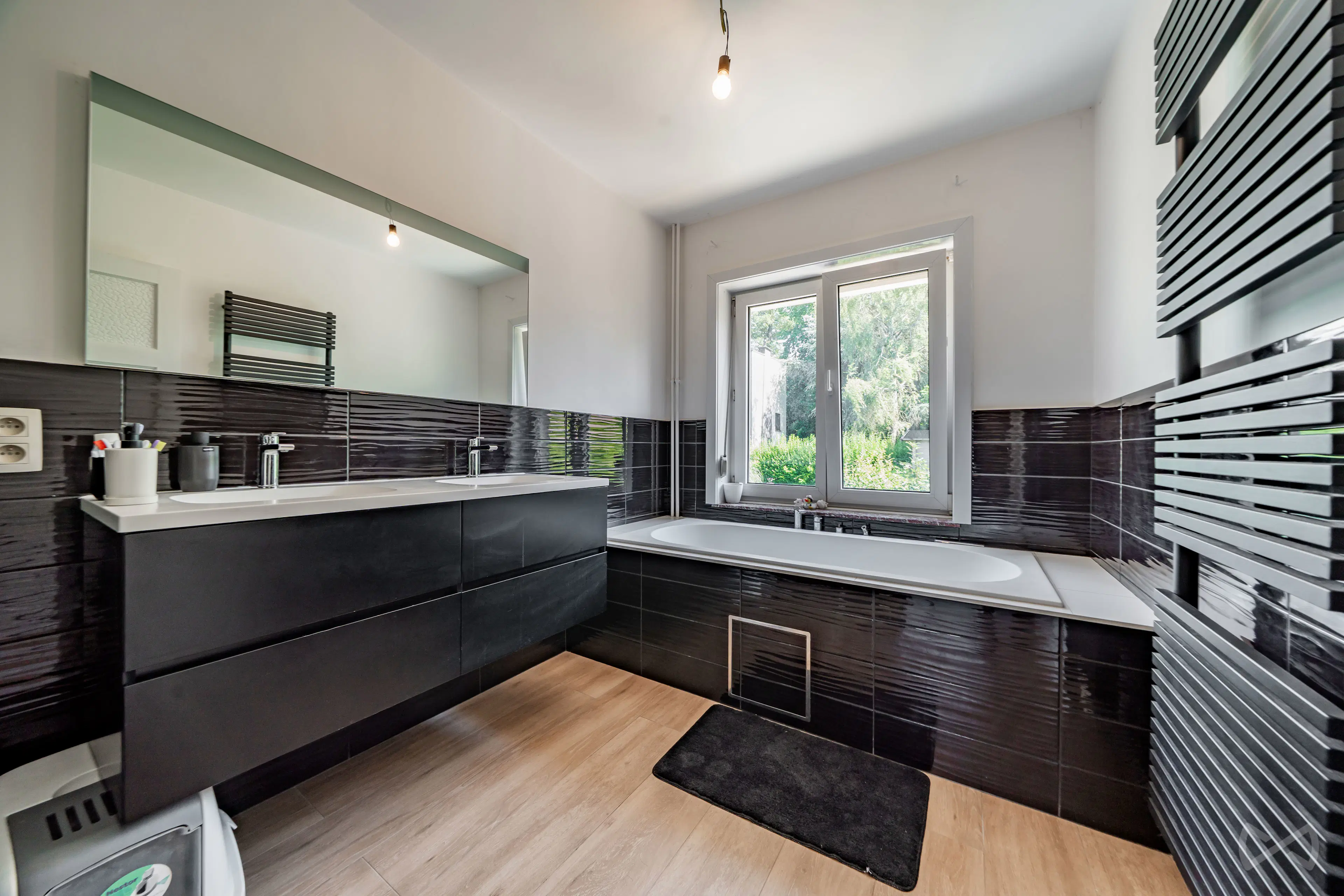 Photo 2 sur 4 pour Maison de quatre chambres à Uccle