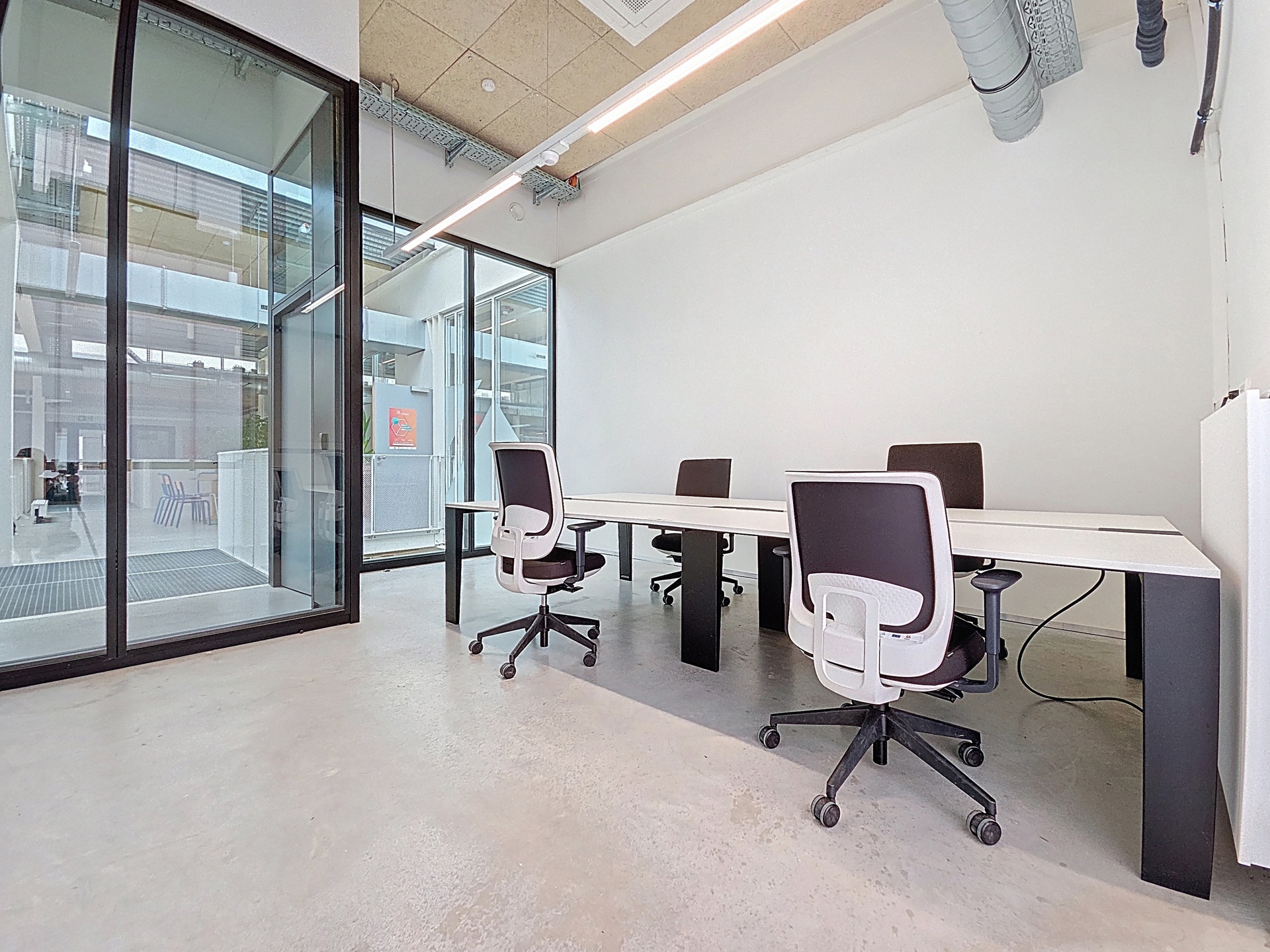 Picture 2 of 3 for Offices in Namur