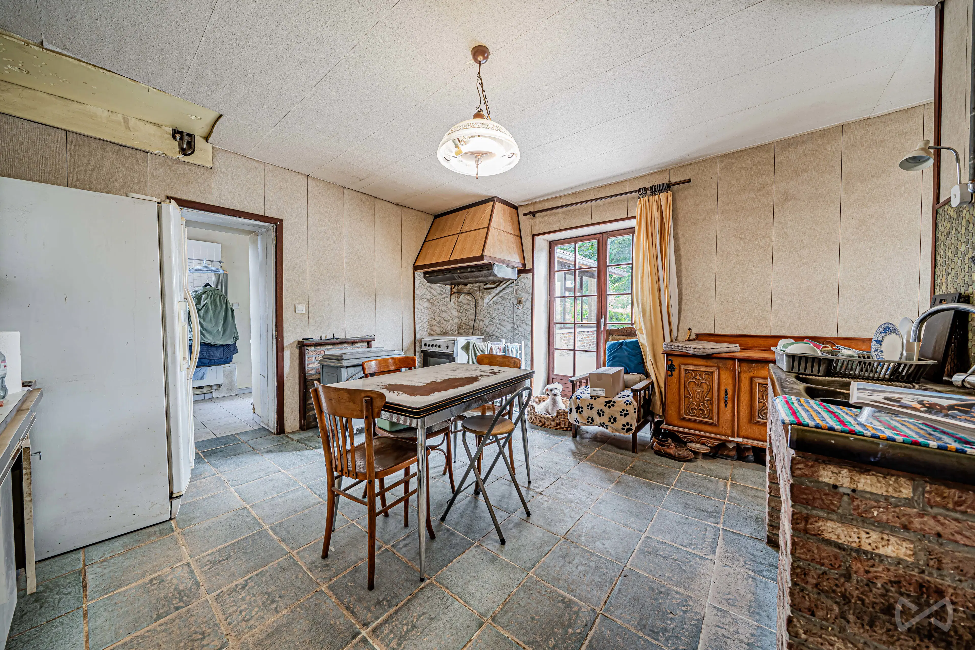Foto 4 van 4 van Villa met zes slaapkamers in Thisnes