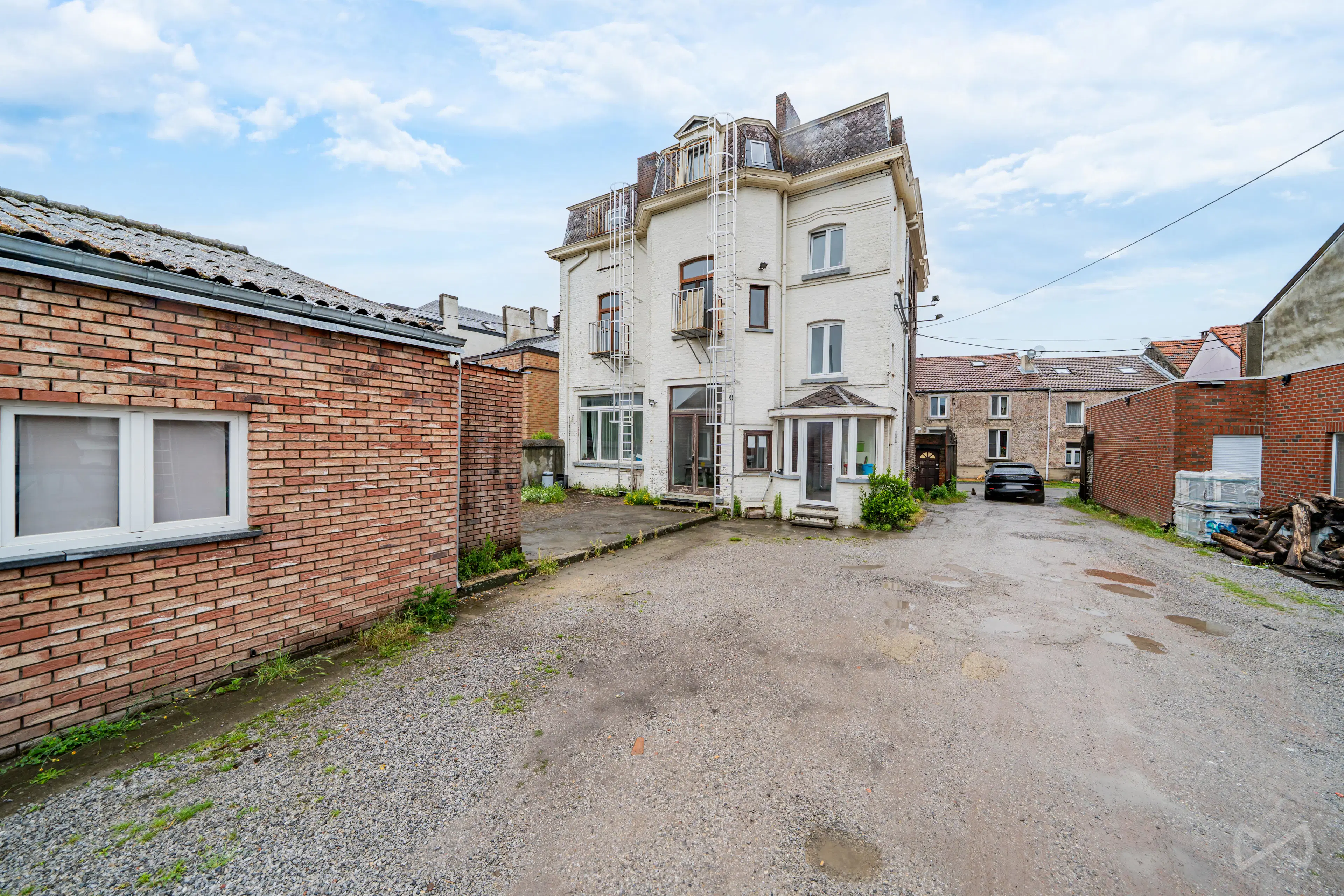 Picture of the property
