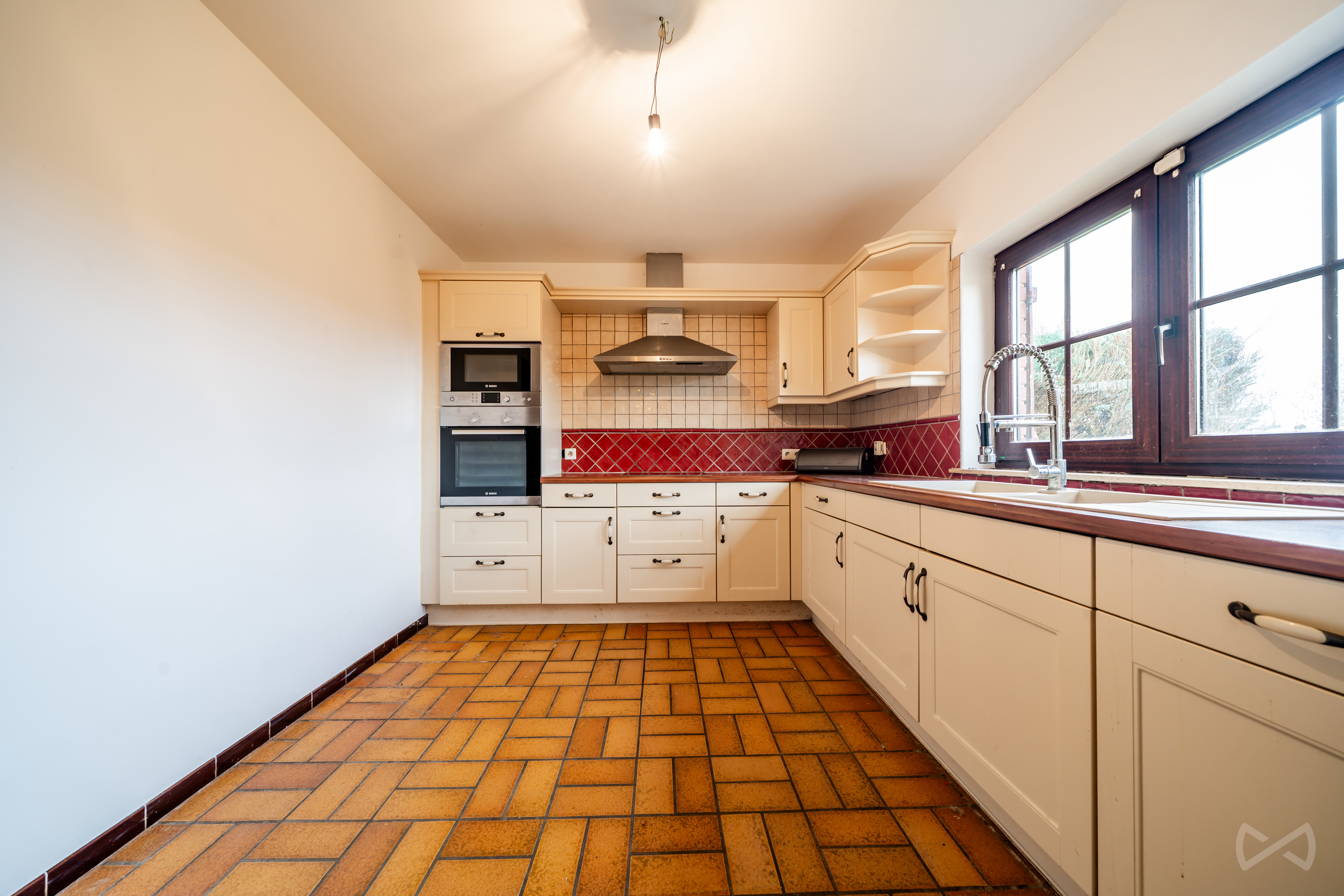 Picture 2 of 4 for Villa with three bedrooms in Hennuyères