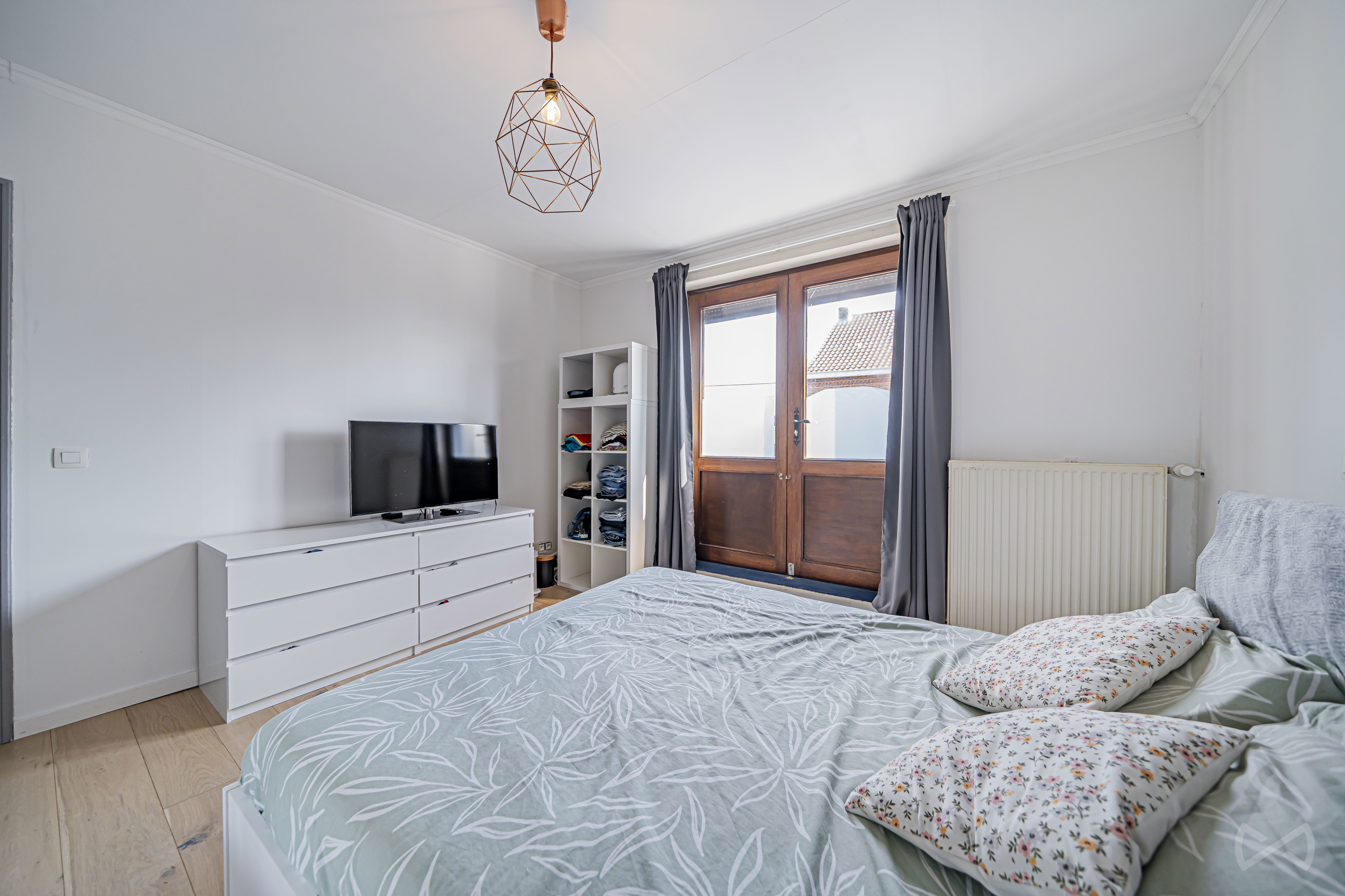 Picture 1 of 4 for House with two bedrooms in Ecaussinnes