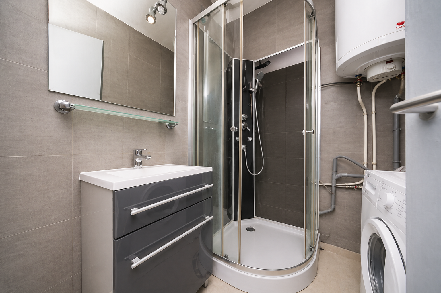 Picture 3 of 3 for Flat with one bedroom in Charleroi