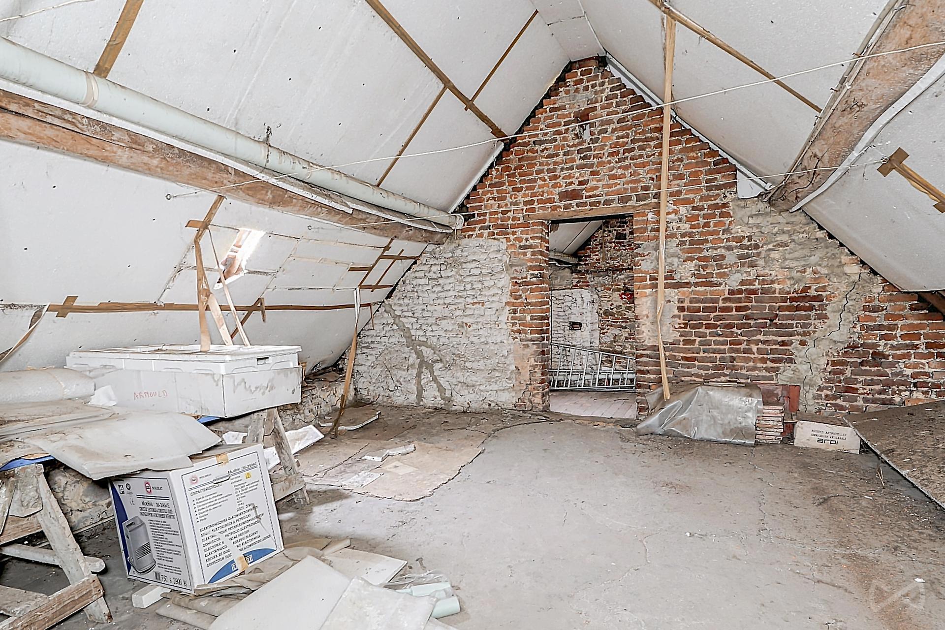 Photo 1 sur 4 pour Maison de cinq chambres à Peissant