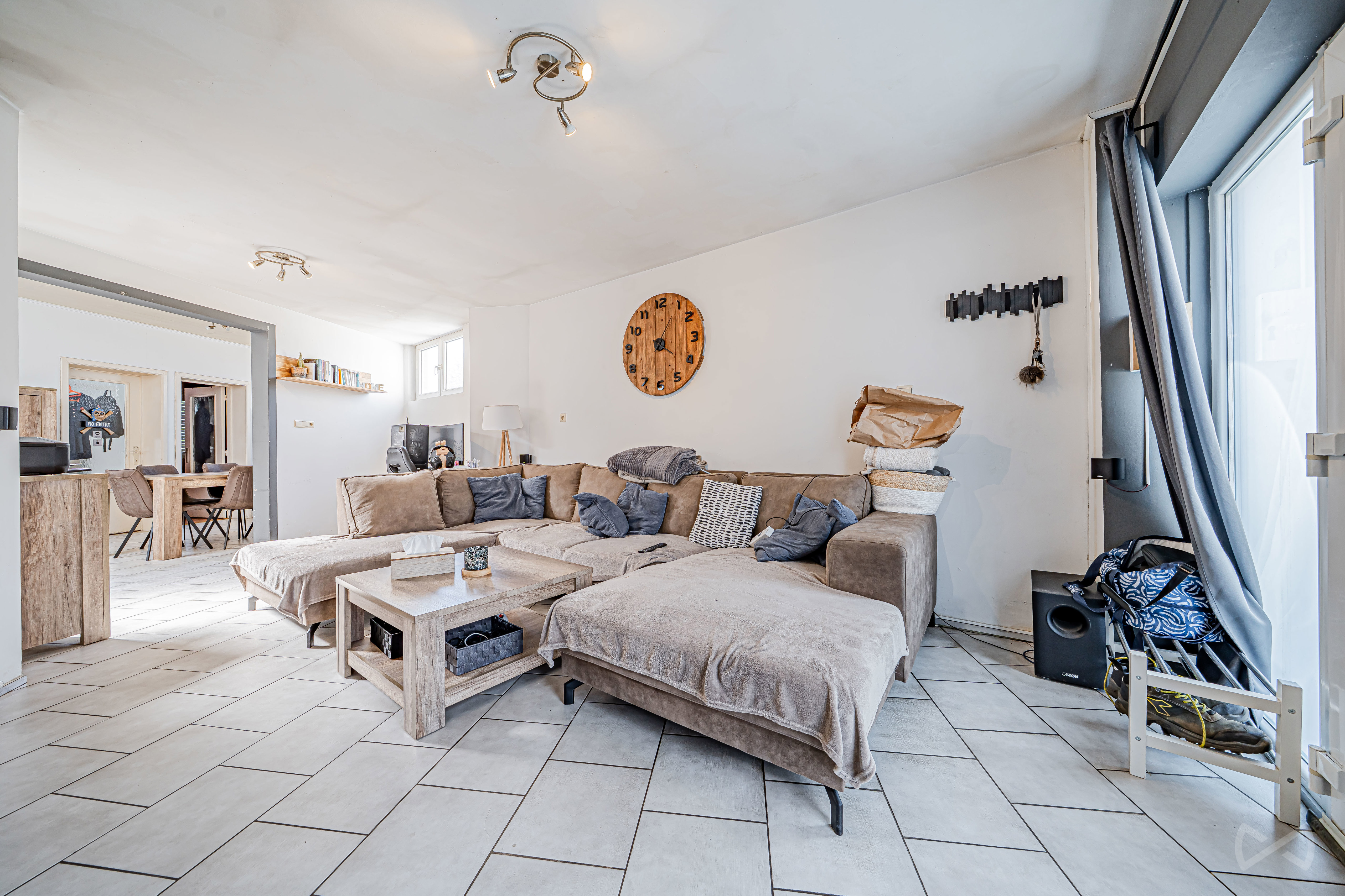 Photo 4 sur 4 pour Immeuble à appartements de huit chambres à Grâce-hollogne