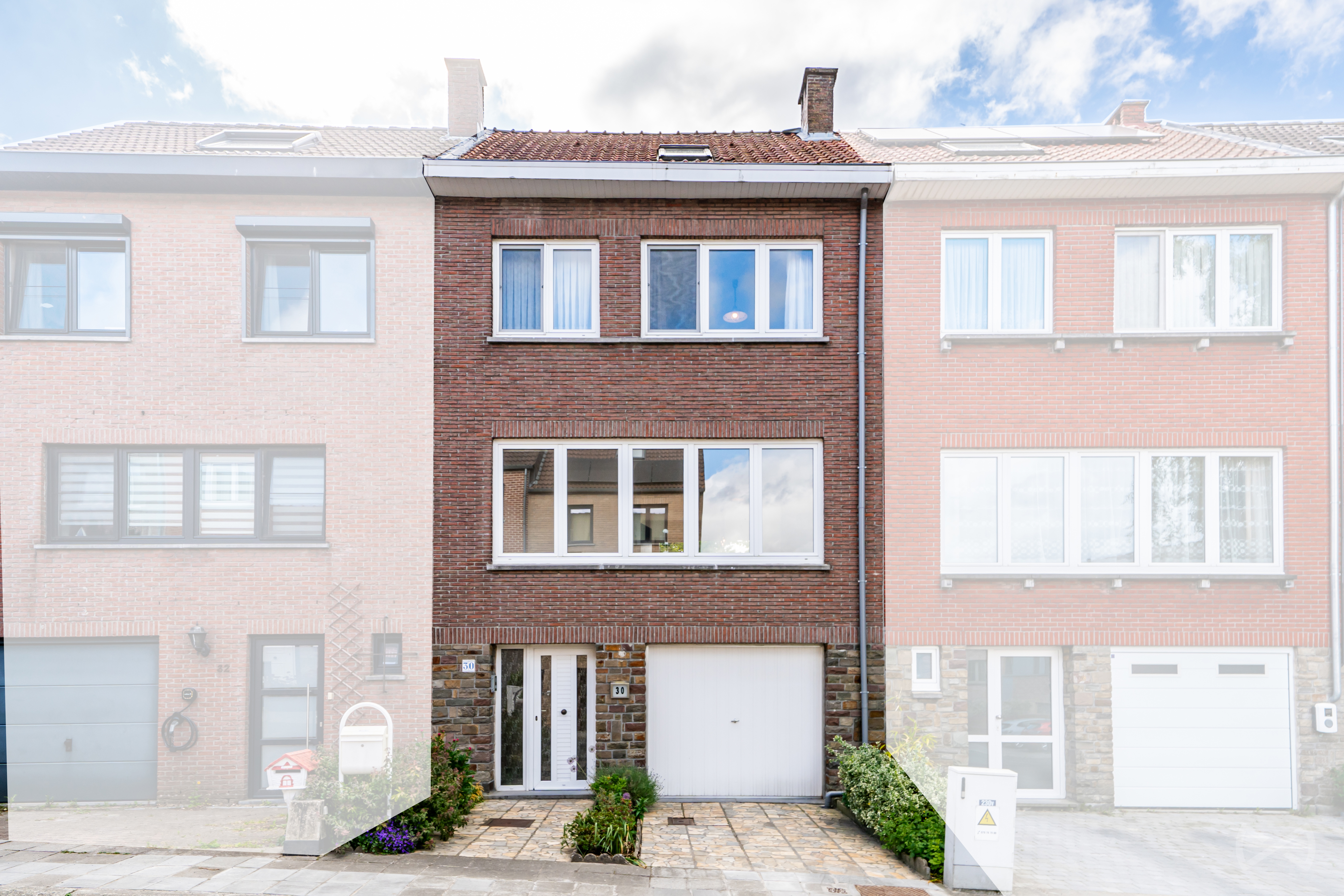 Photo 2 sur 3 pour Maison de quatre chambres à Braine-l'Alleud