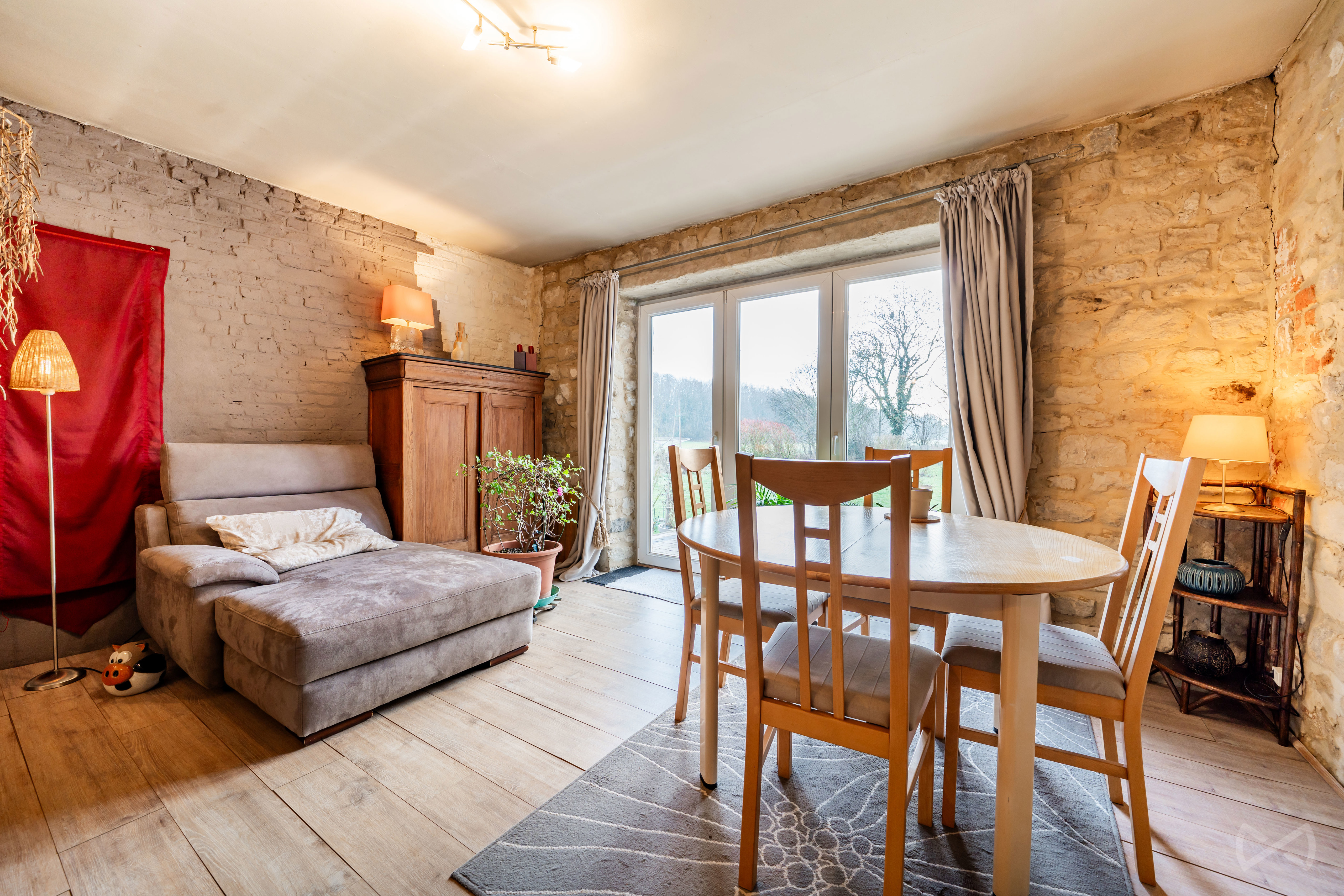 Photo 4 sur 4 pour Maison de quatre chambres à Orp-le-grand