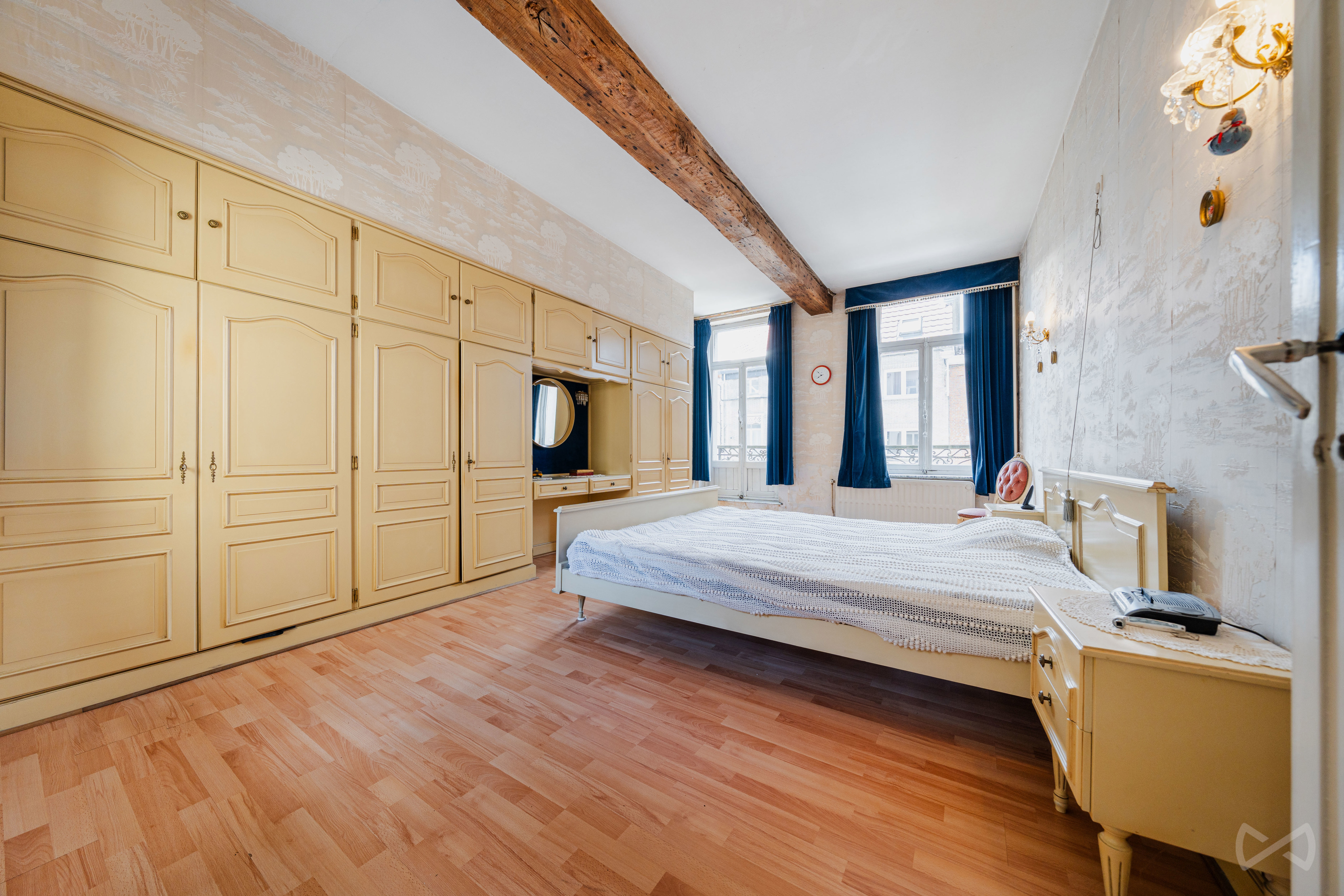 Foto 4 van 4 van Herenhuis met zes slaapkamers in Braine-le-Comte