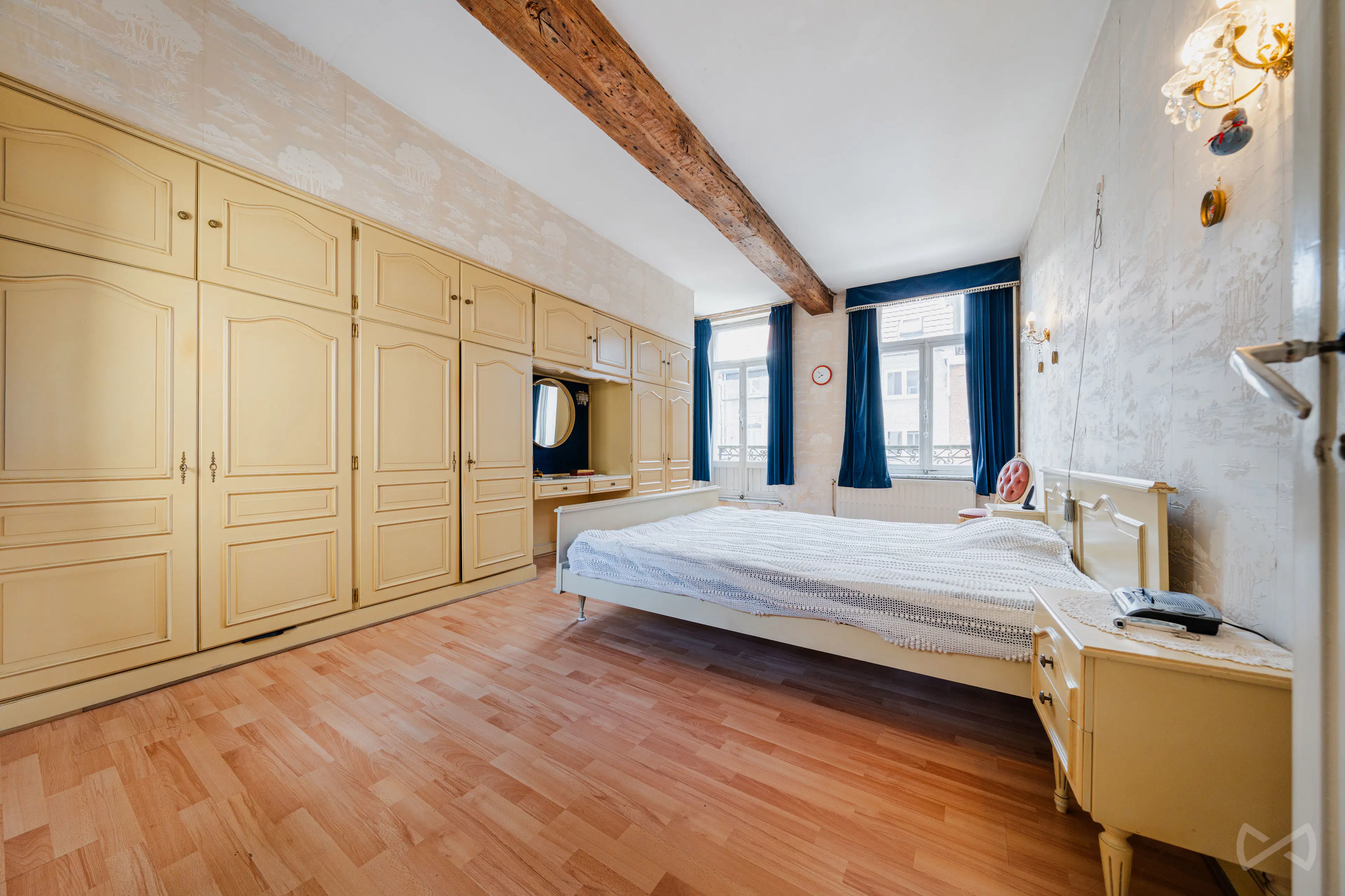 Foto 4 van 4 van Herenhuis met zes slaapkamers in Braine-le-Comte
