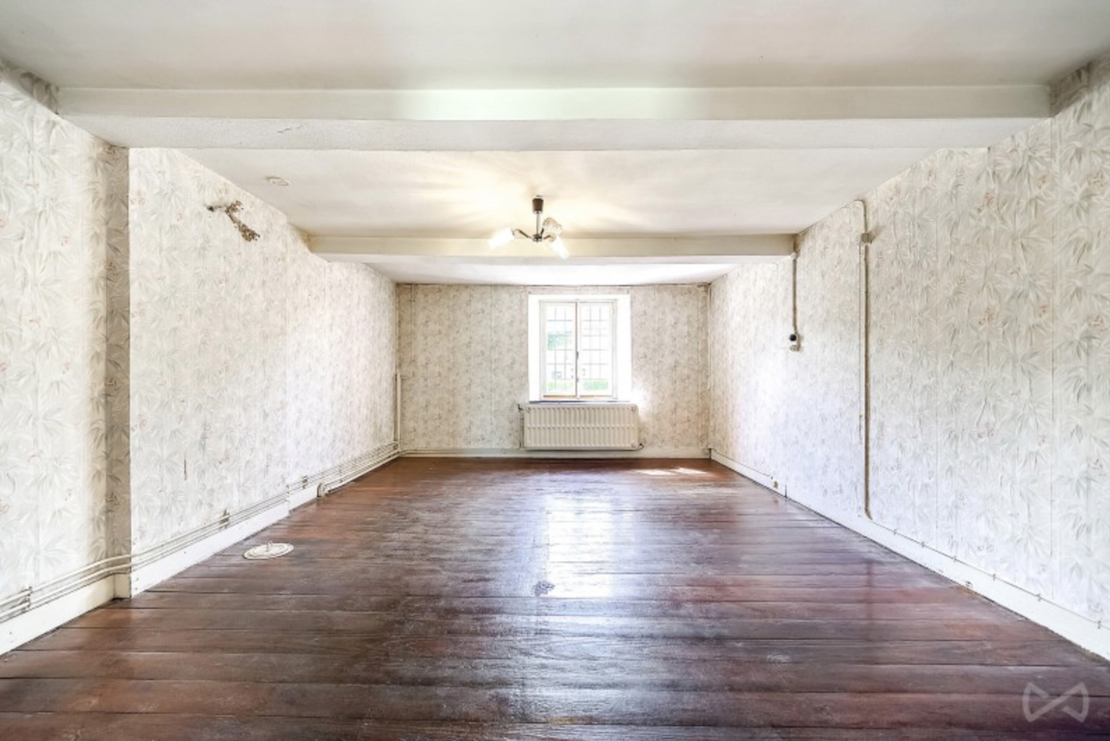 Foto 3 van 4 van Gebouw voor gemengd gebruik met vier slaapkamers in Xhoris