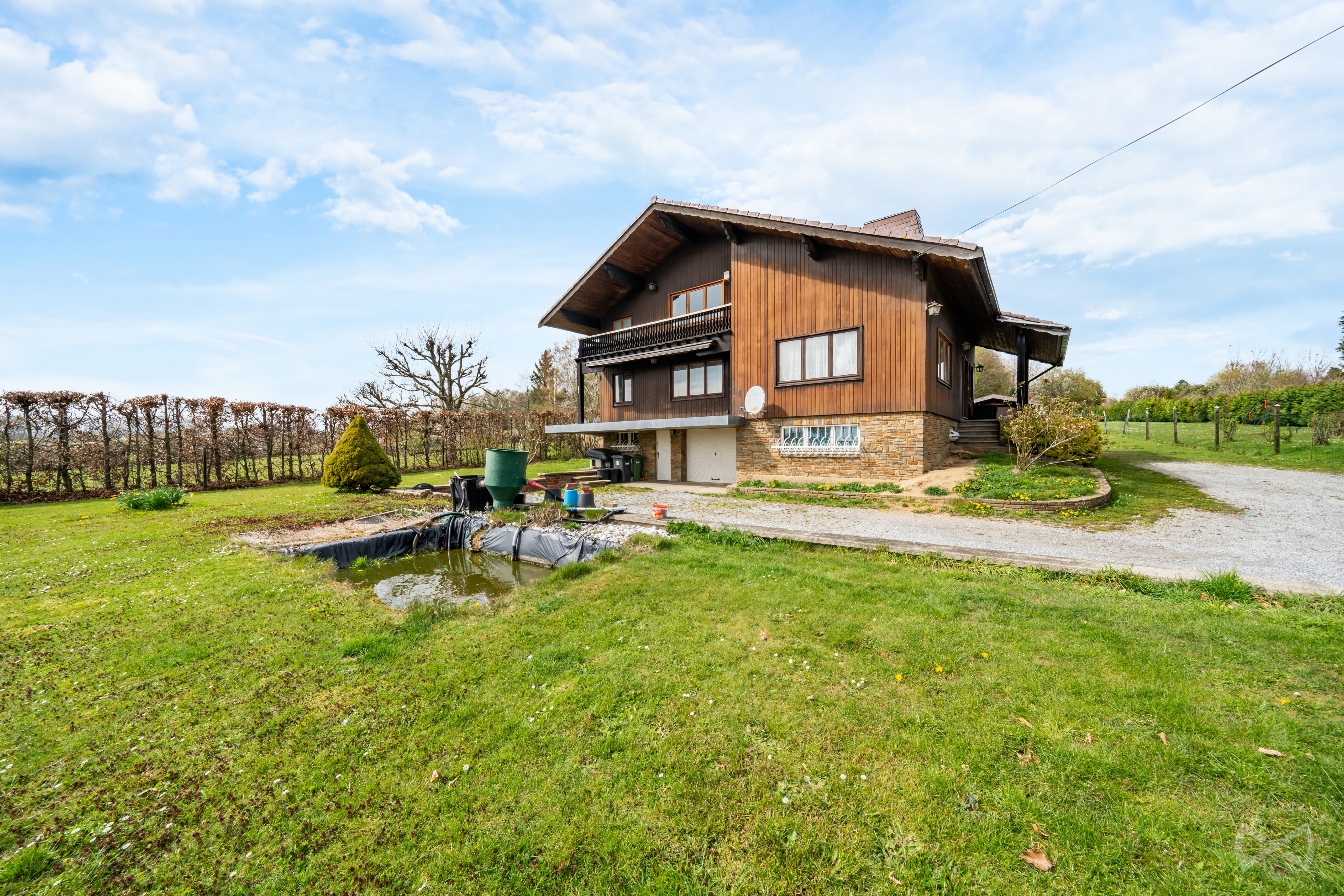 Foto 4 van 4 van Villa met vier slaapkamers in Gerpinnes