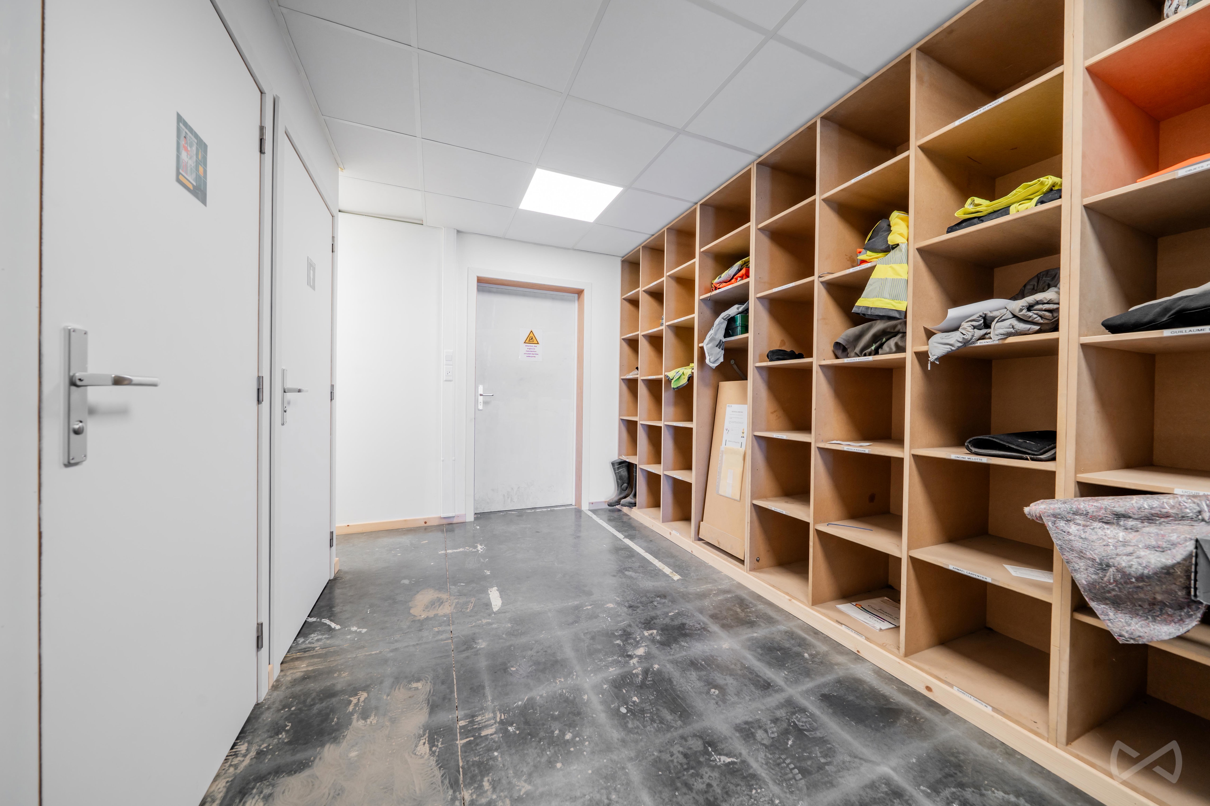 Picture 2 of 4 for Office and warehouse in Vieuxville