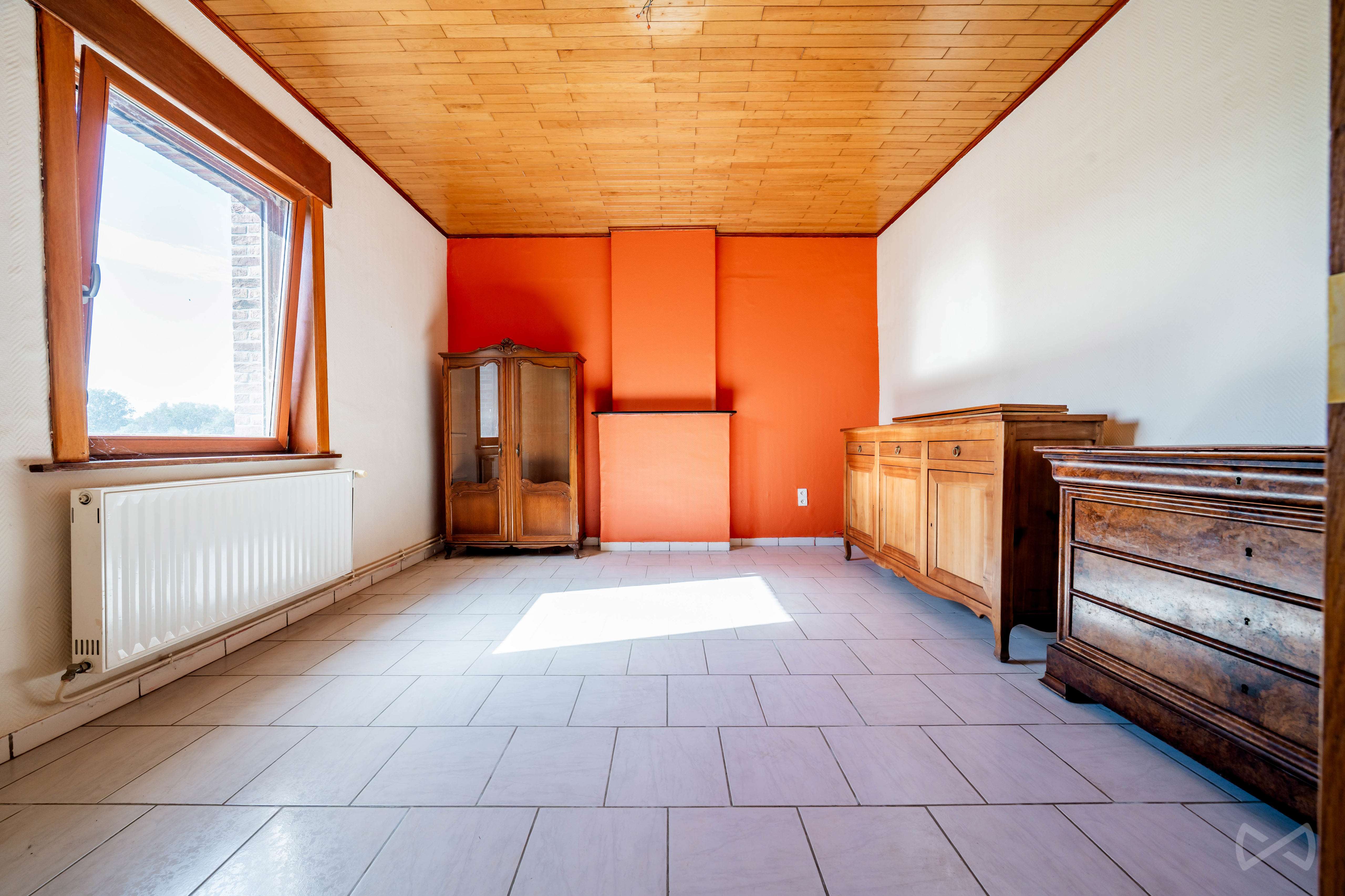 Foto 1 van 4 van Villa met drie slaapkamers in Thumaide