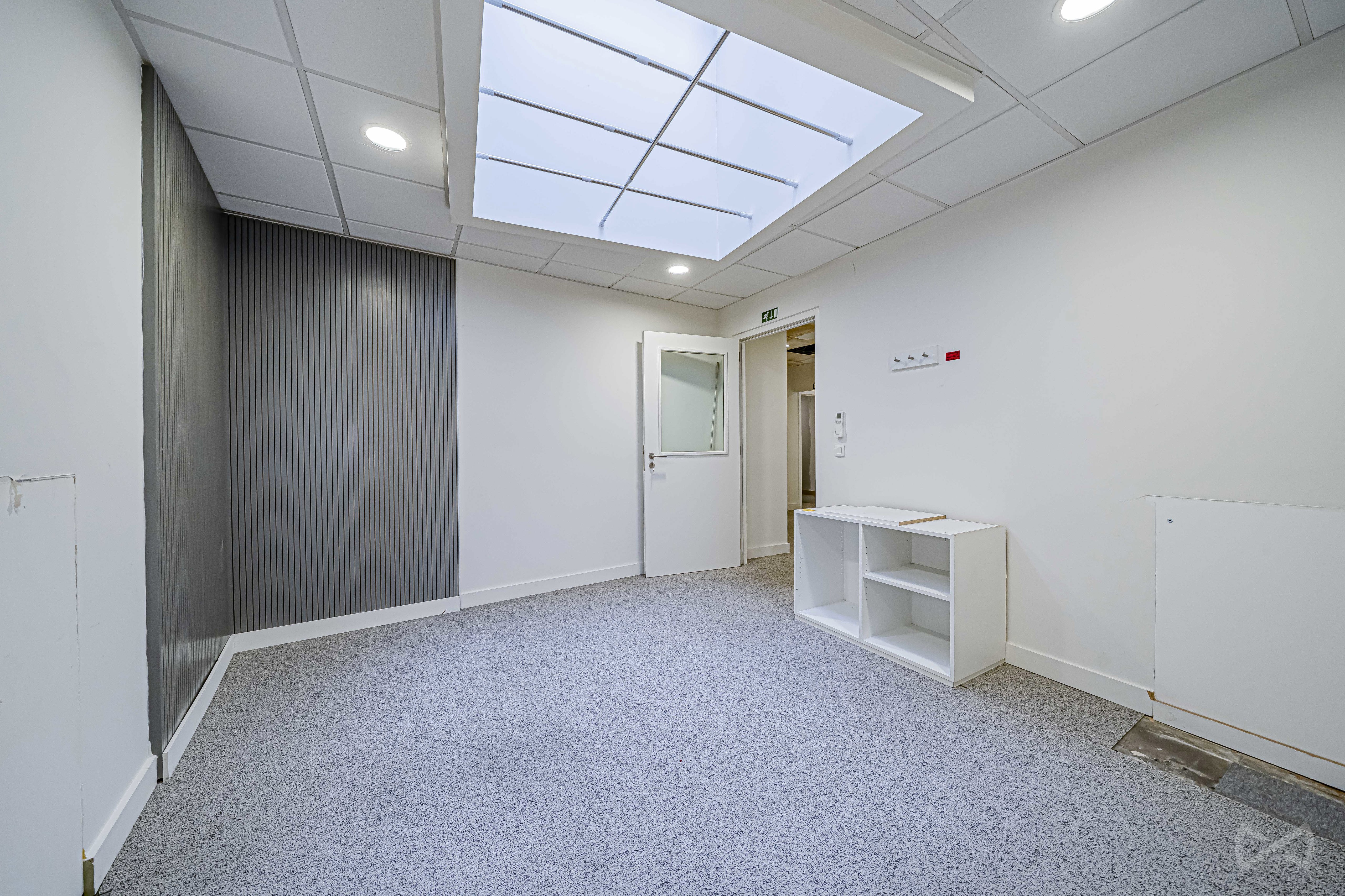 Picture 4 of 4 for Multi-purpose building with eight bedrooms in Namur
