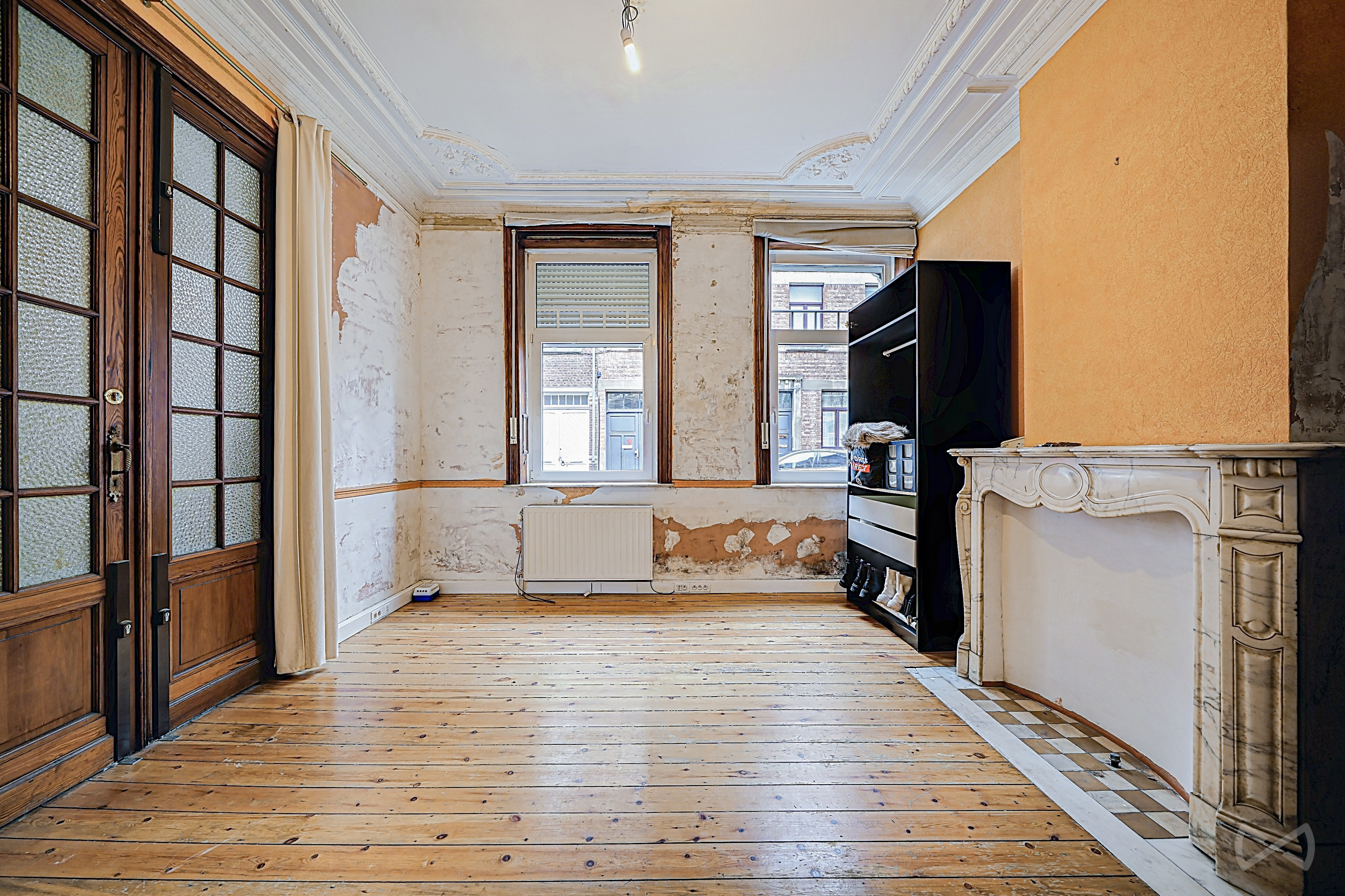 Picture 1 of 4 for Apartment block with four bedrooms in Uccle