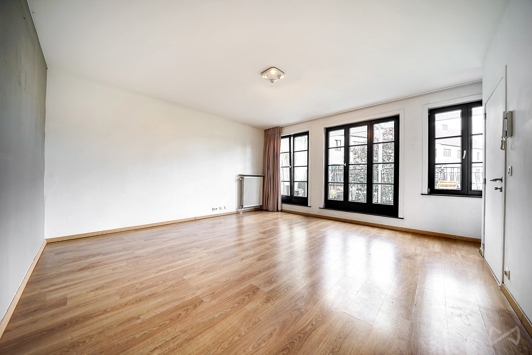 Picture 2 of 4 for Flat with five bedrooms in Molenbeek-saint-jean