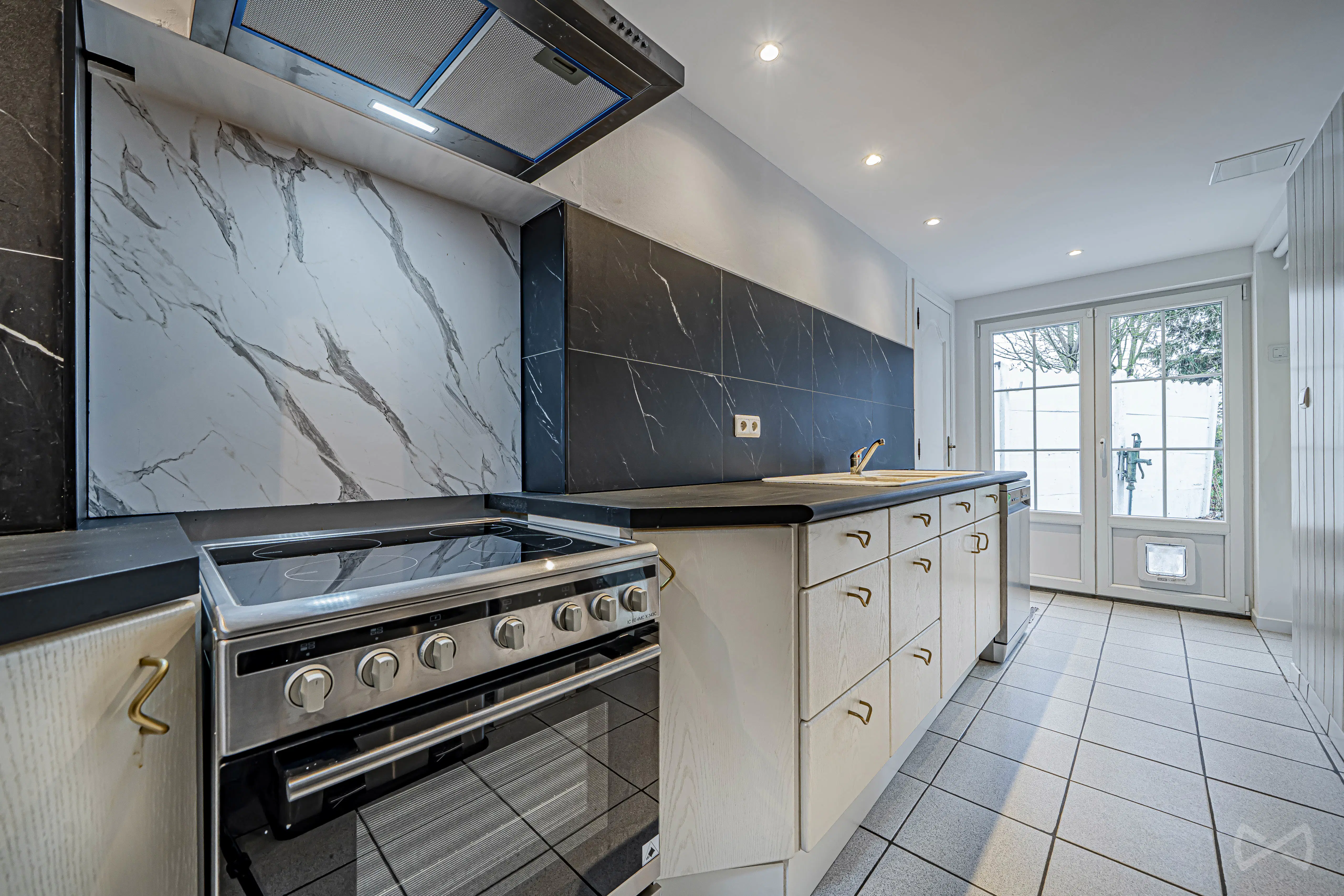 Picture 4 of 4 for Charming house with four bedrooms in Gaurain-ramecroix