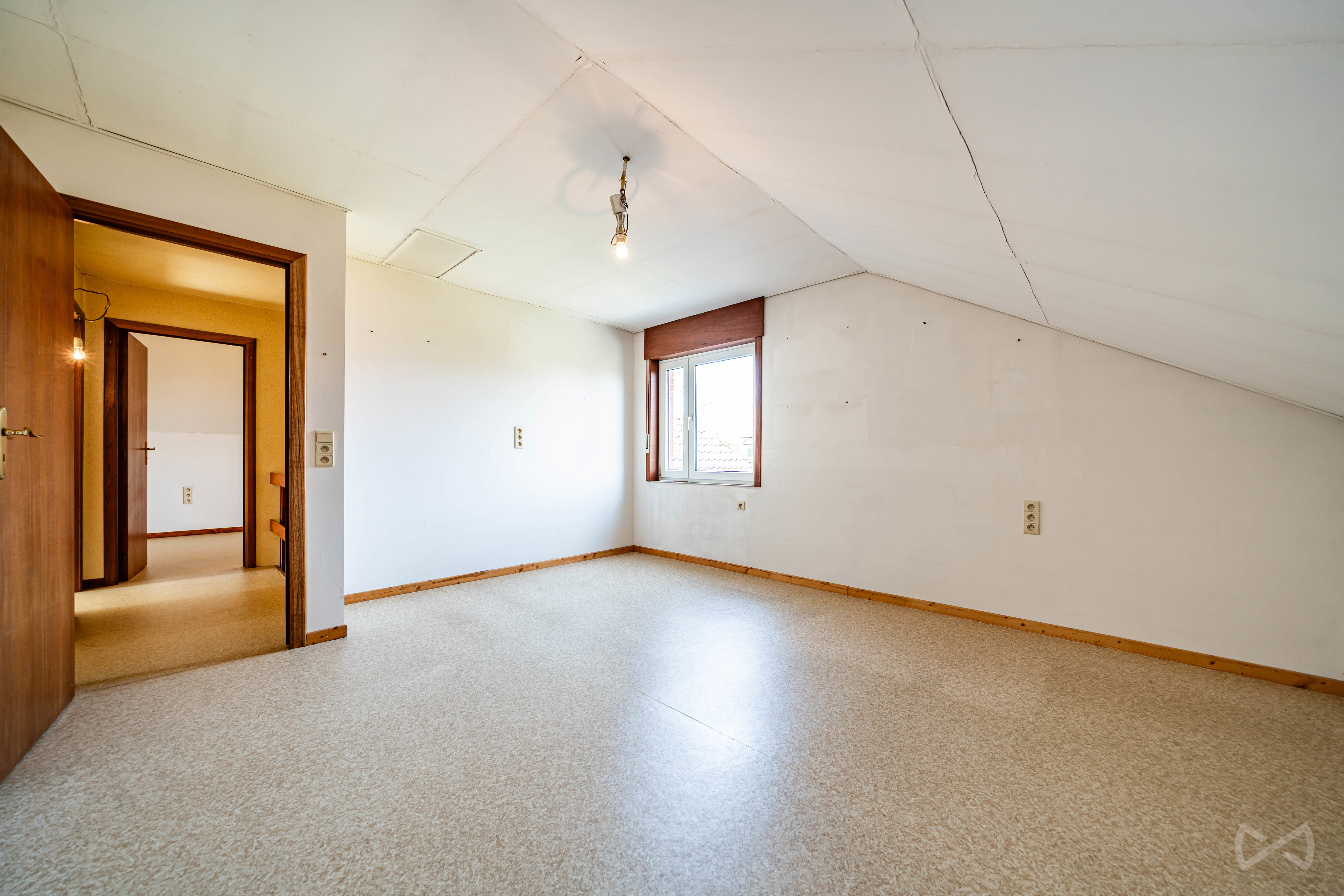 Photo 3 sur 4 pour Villa de six chambres à Soignies