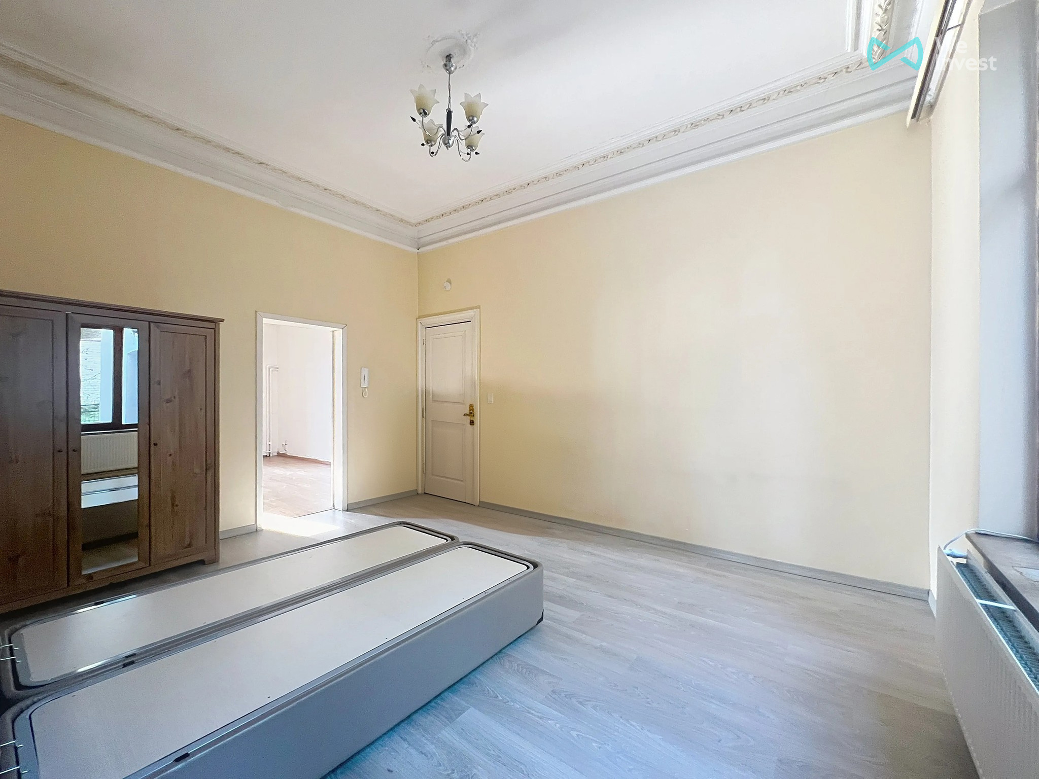 Photo 3 sur 4 pour Maison de six chambres à Saint-Josse-ten-Noode