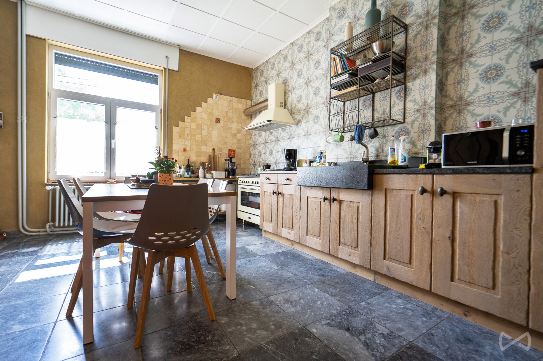 Picture 2 of 4 for Multi-purpose building with three bedrooms in Jumet