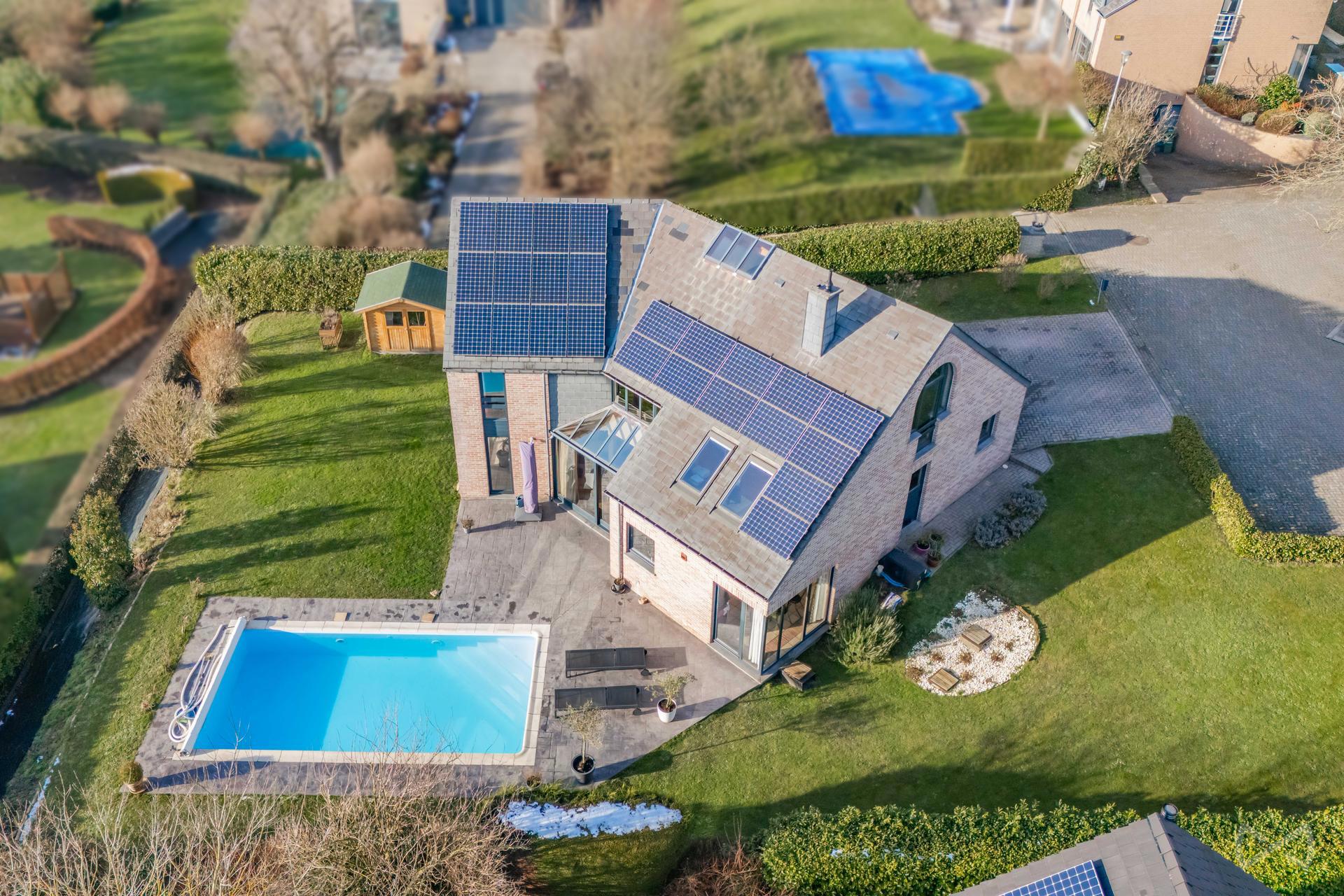 Foto 2 van 4 van Villa met vier slaapkamers in Embourg