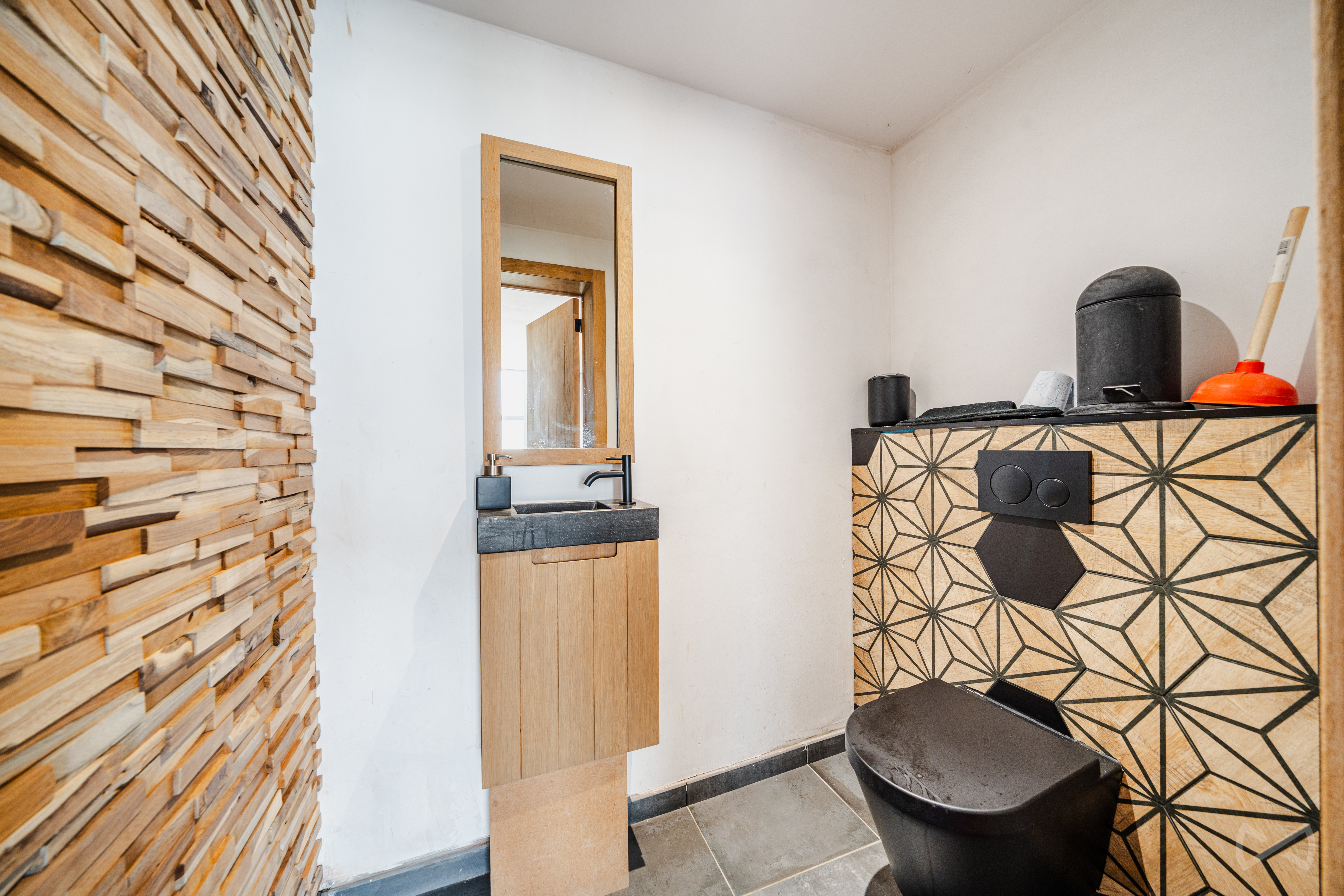 Picture 1 of 4 for House with two bedrooms in Thirimont