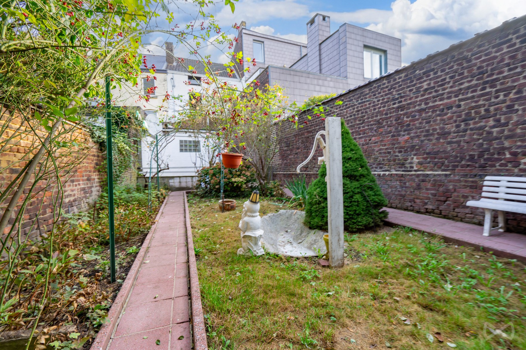 Picture 4 of 4 for House with three bedrooms in Châtelet