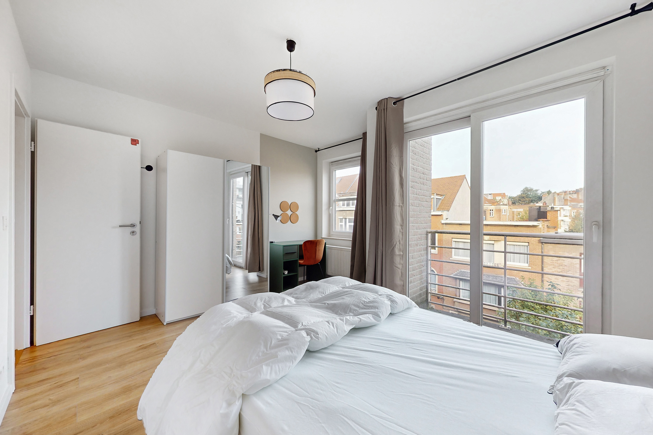 Picture 2 of 4 for Flat with four bedrooms in Jette